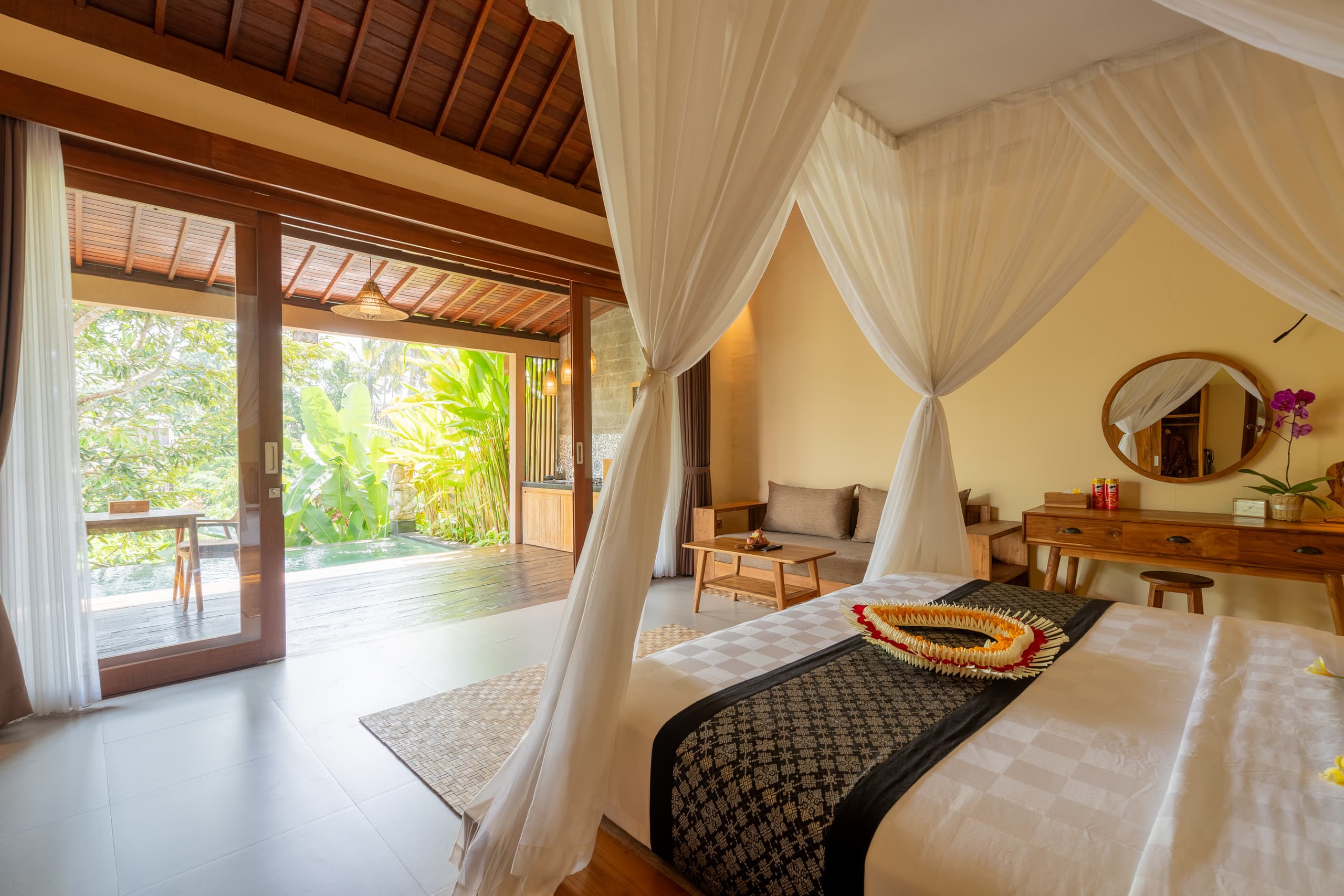 Varendra villa Ubud with cliff View 16