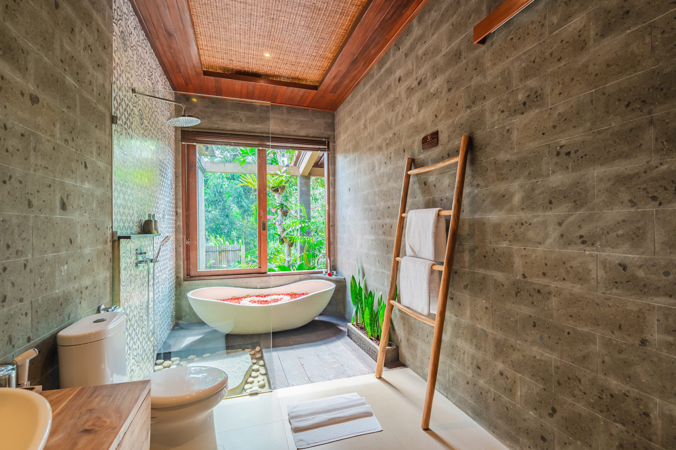 Varendra villa Ubud with cliff View — photo 3