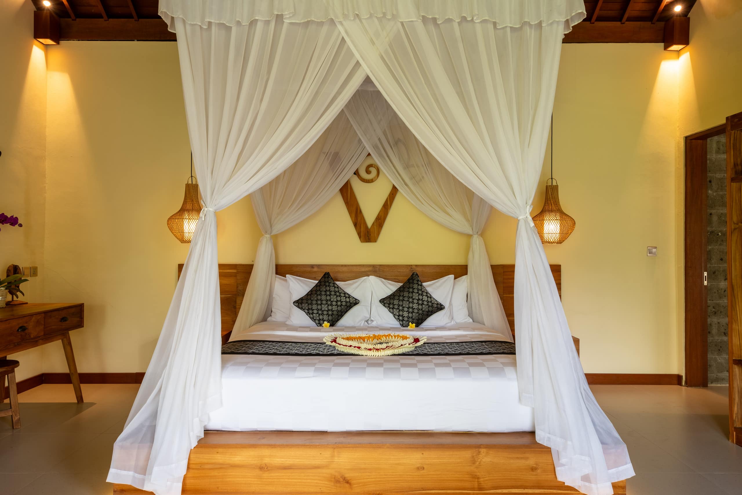 Varendra villa Ubud with cliff View 11