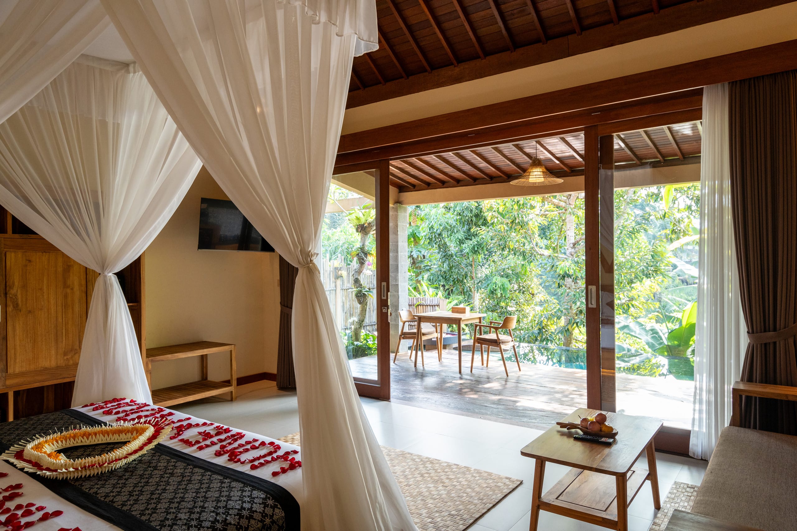 Varendra villa Ubud with cliff View 15