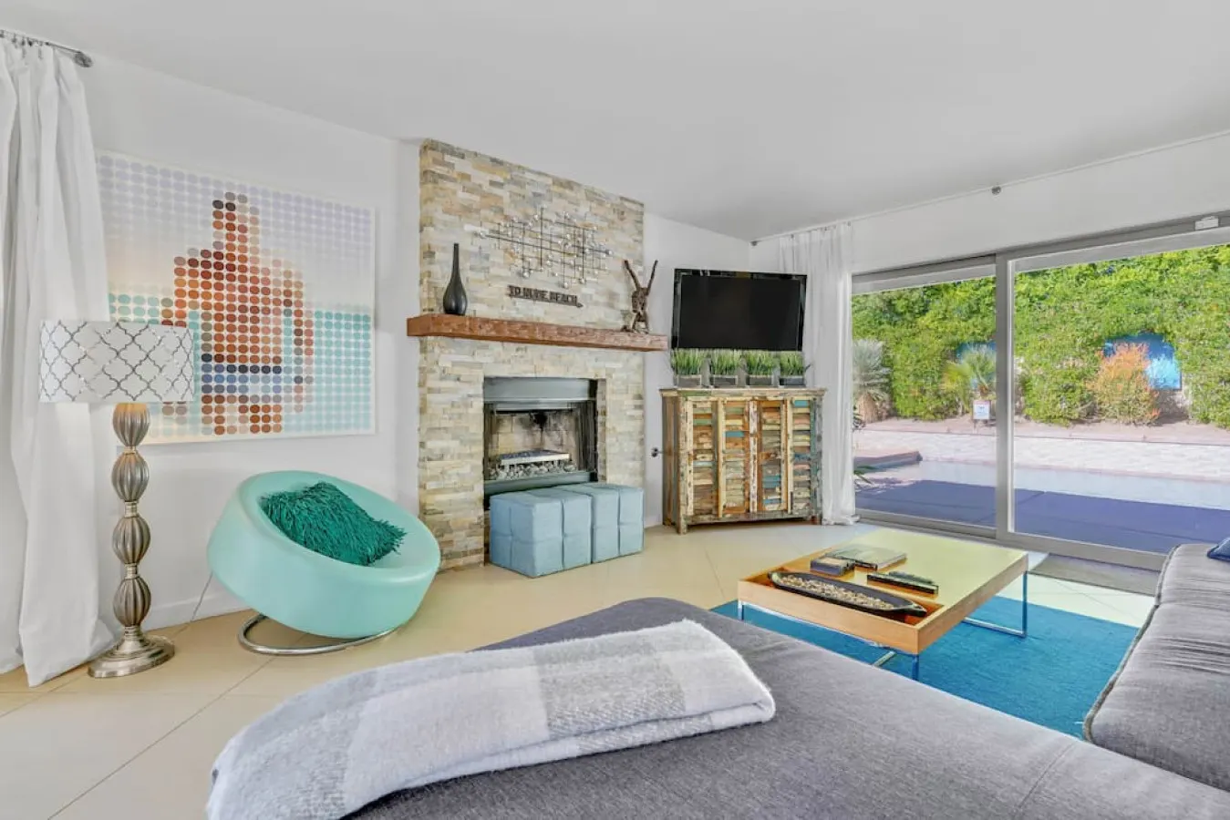 Adobe Villa: Palm Springs, CA 6