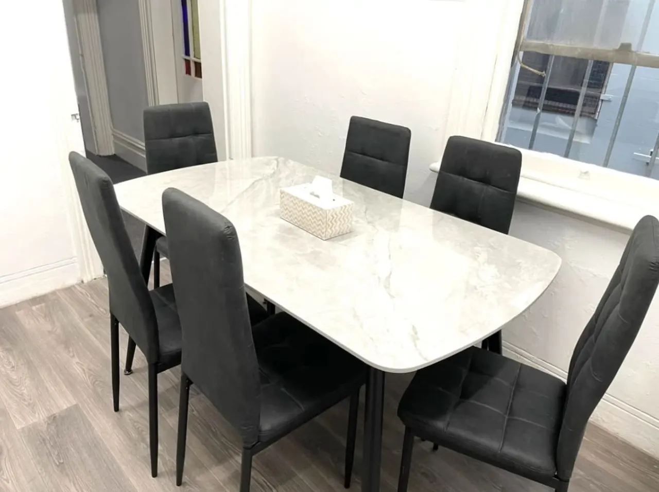 Bright Twin Shared Spaces - Chippendale - U1-A1 10