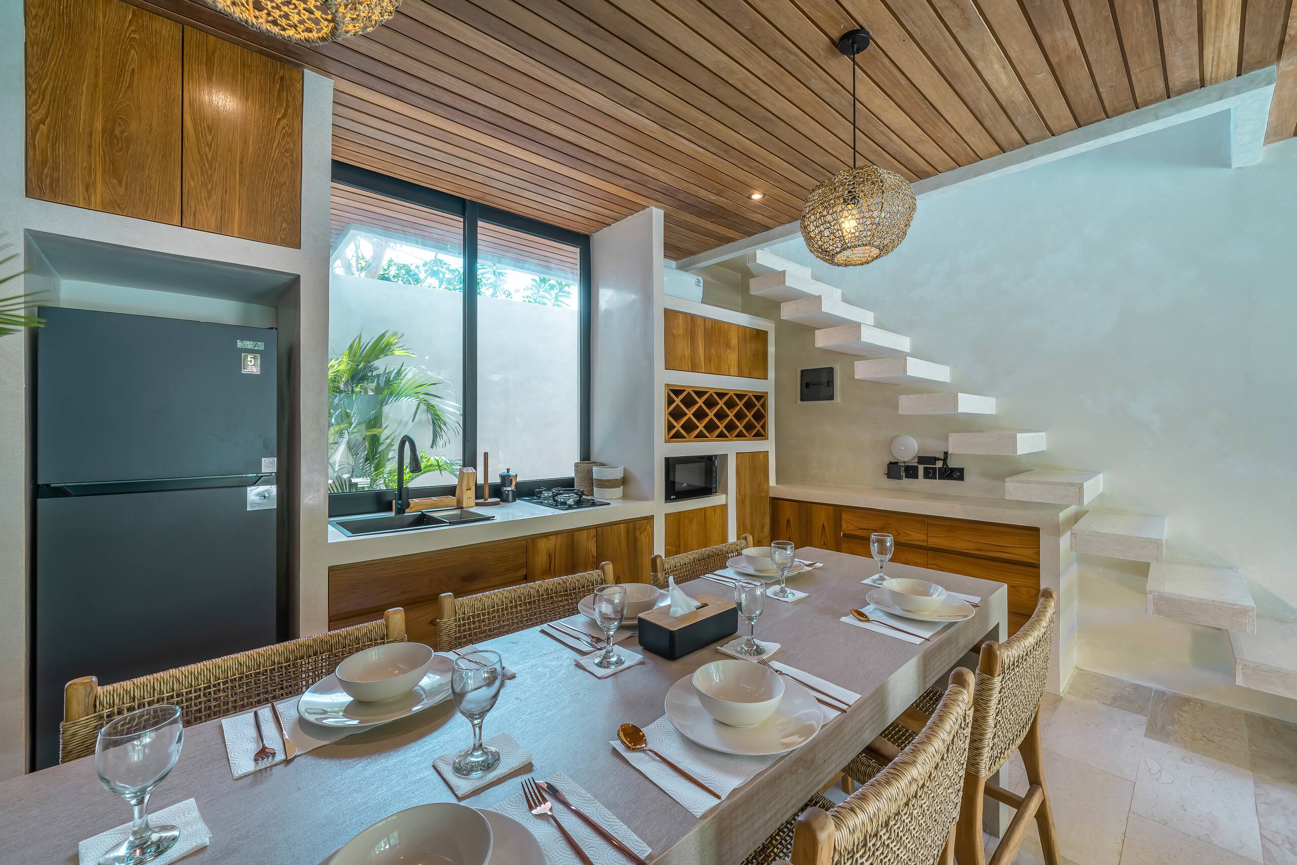 CASA KĀYA – Tropical 1BR Villa Near Bingin Beaches 17
