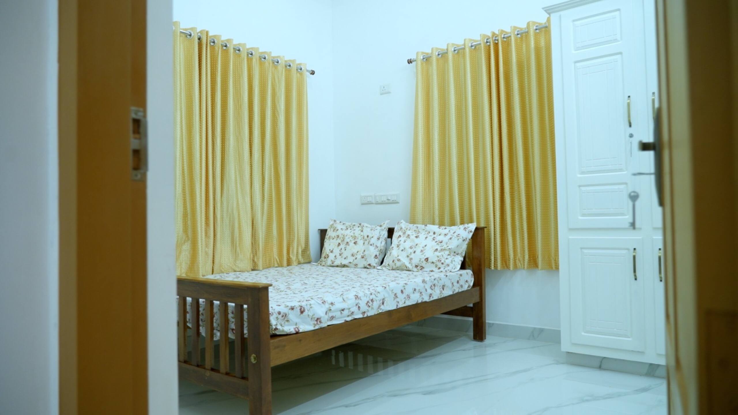 Modern 3BR Home Near Pala 6
