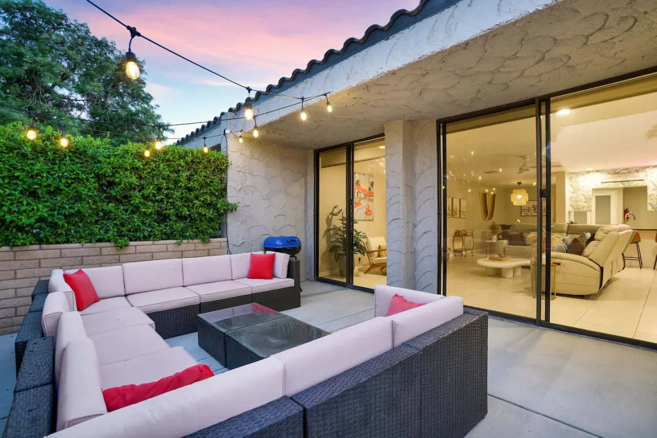 The Springs: Palm Springs, CA 13