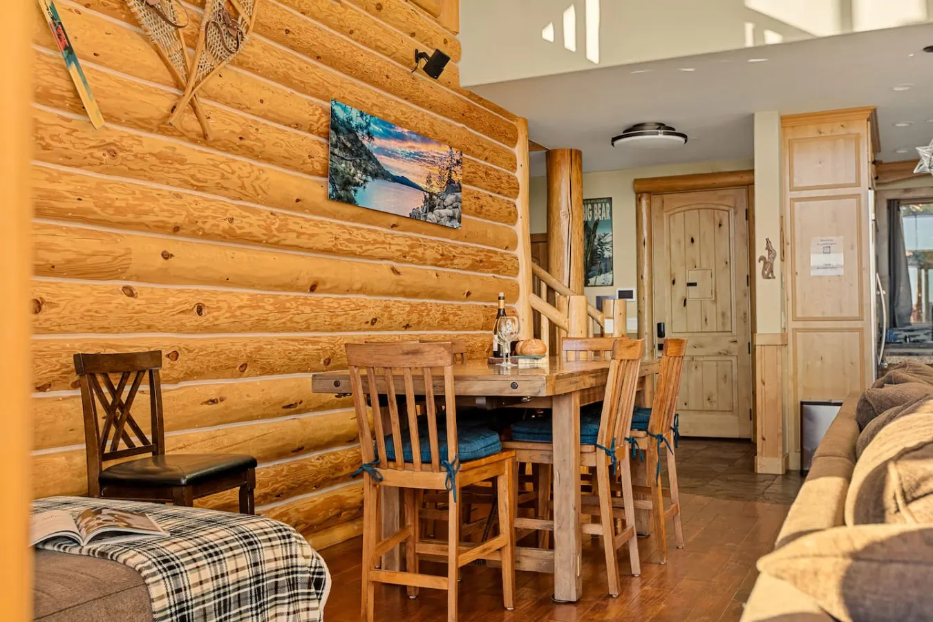 Luxurious Coyote Flat w/ Lake Views & Game Room 11