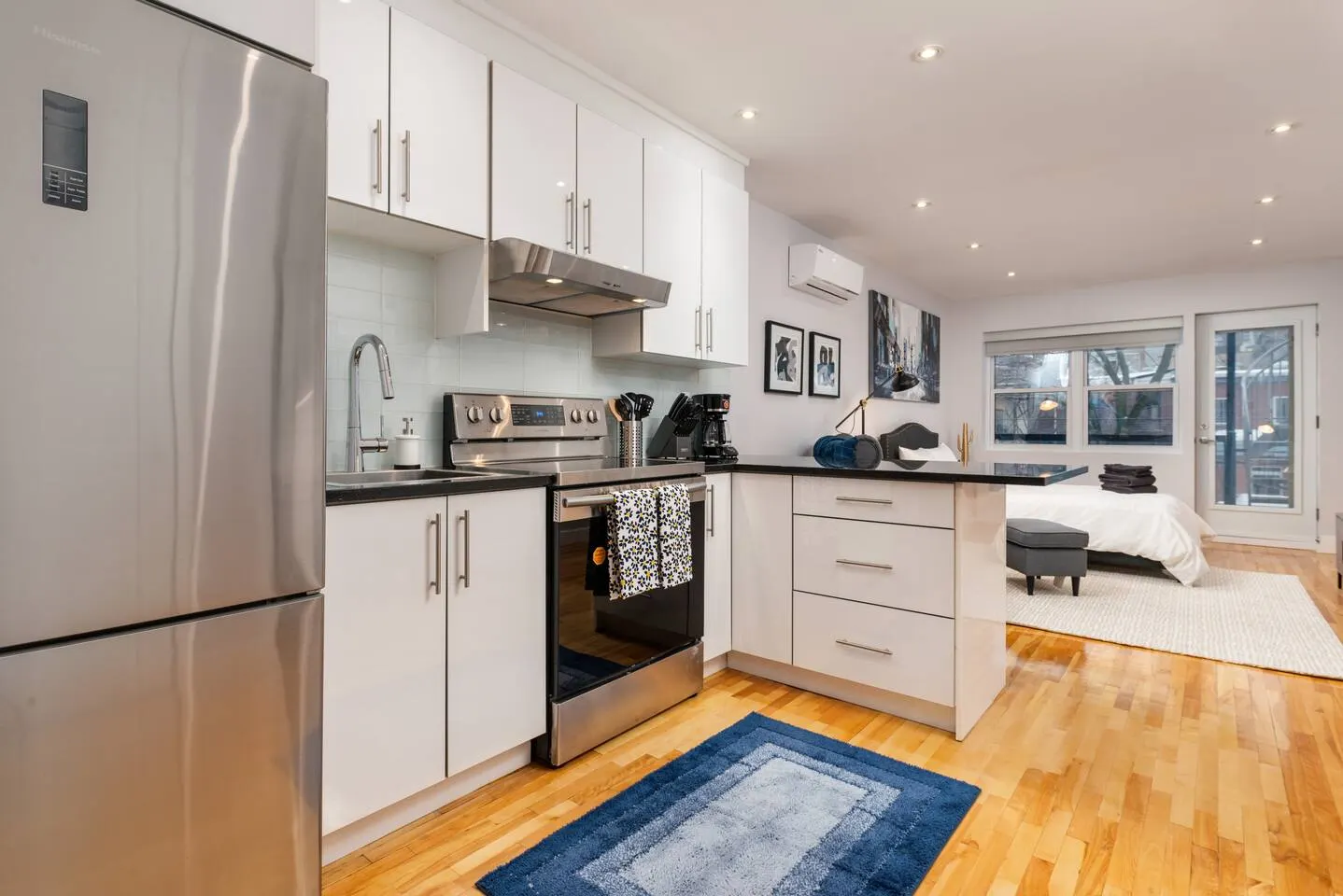 Stunning Flat in the heart of the Plateau 12