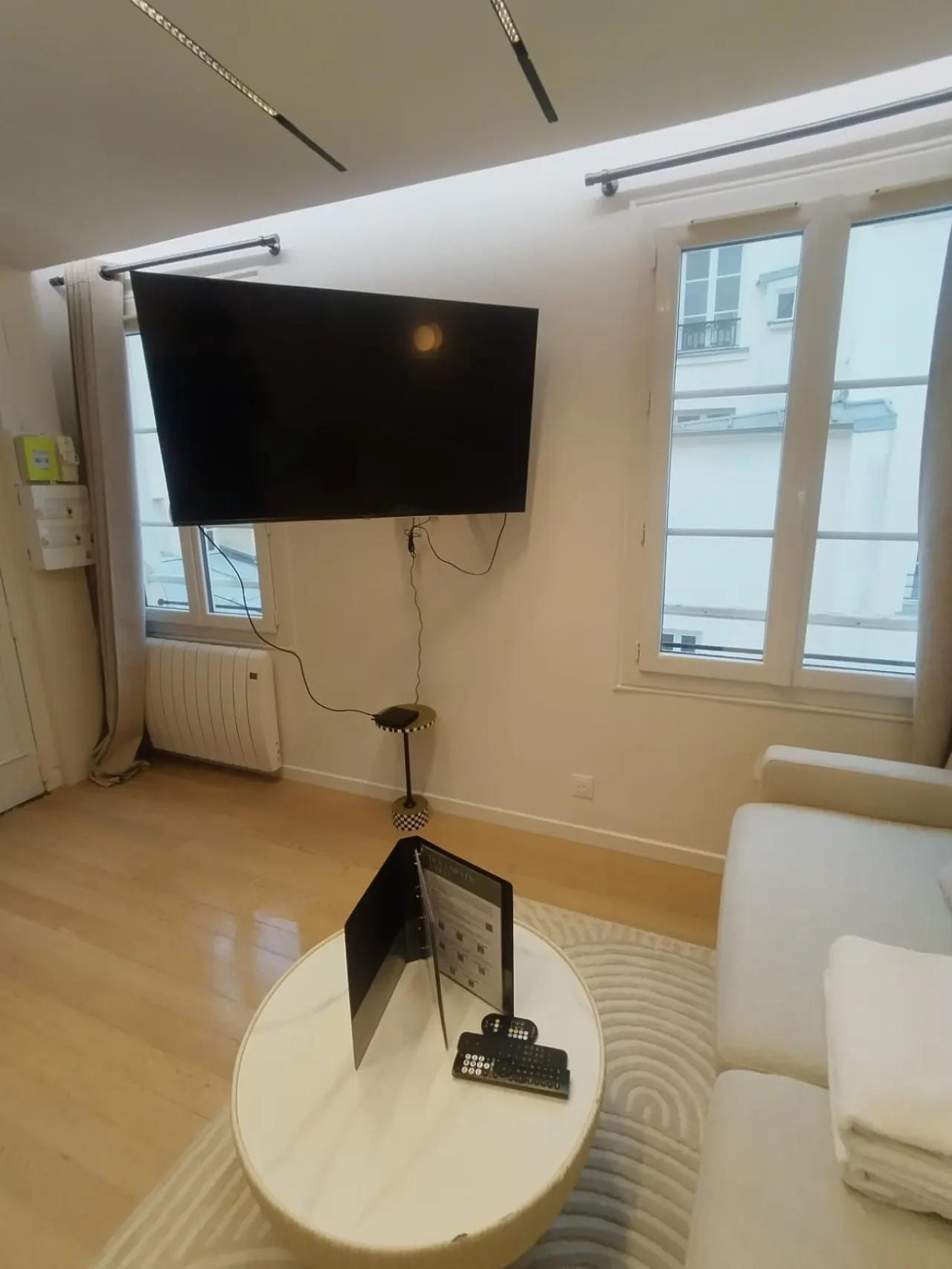 Bail Mobilité - New Renovated Studio Invalides EiffelTower Paris 7 5
