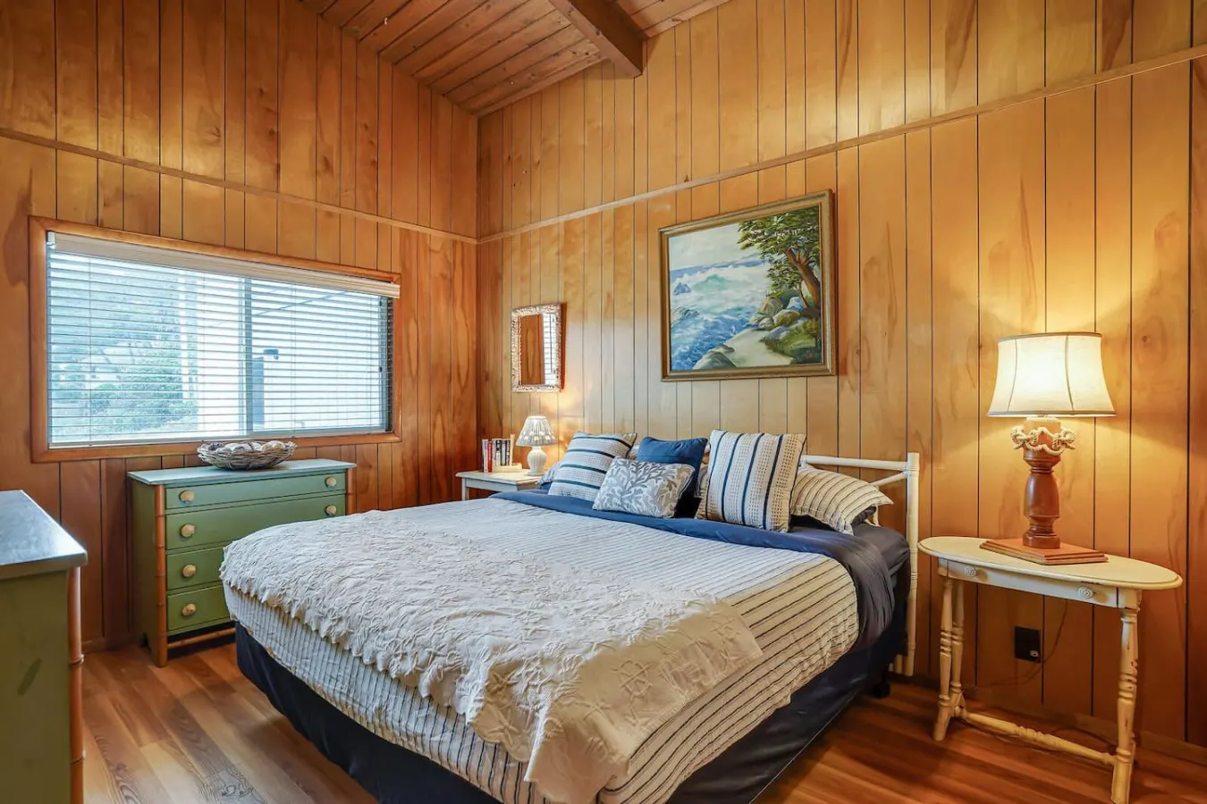 Oceanfront + Dogs + Hot Tub = Idyllic Beach House! 19