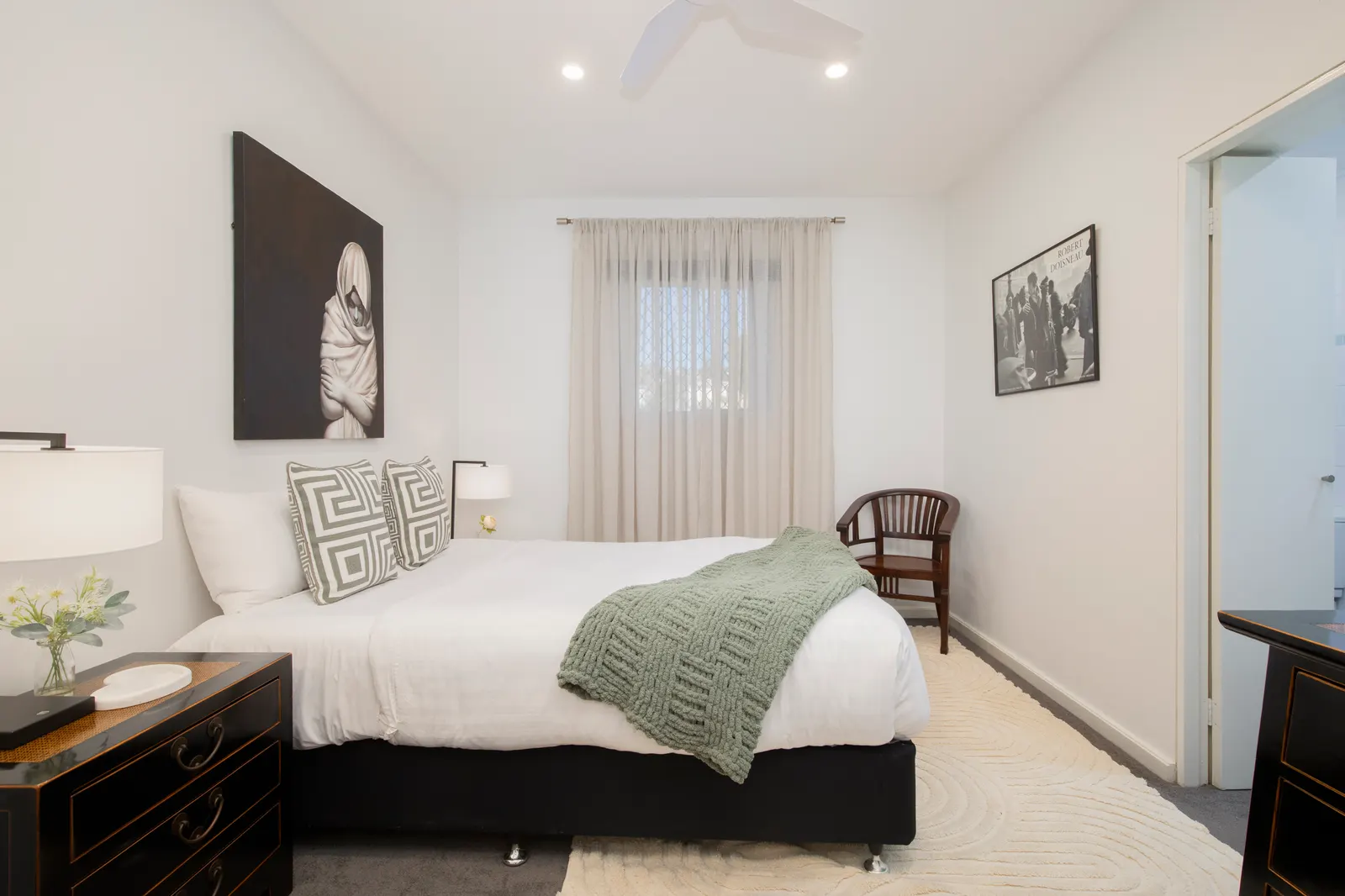 The Loft on Darby Walk to Beaches & Cafes 8