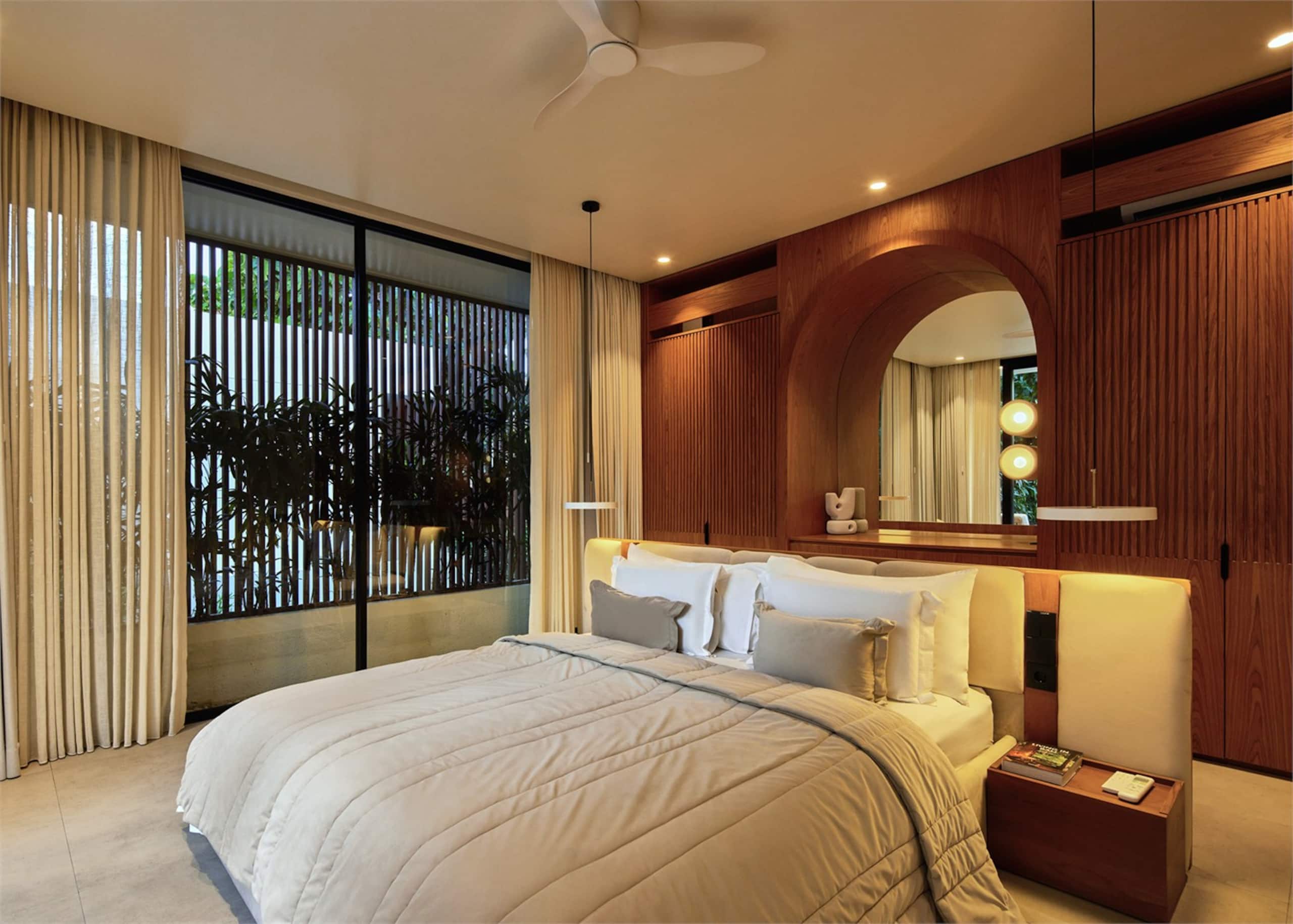 Elegant 3BR Garden Villa 8