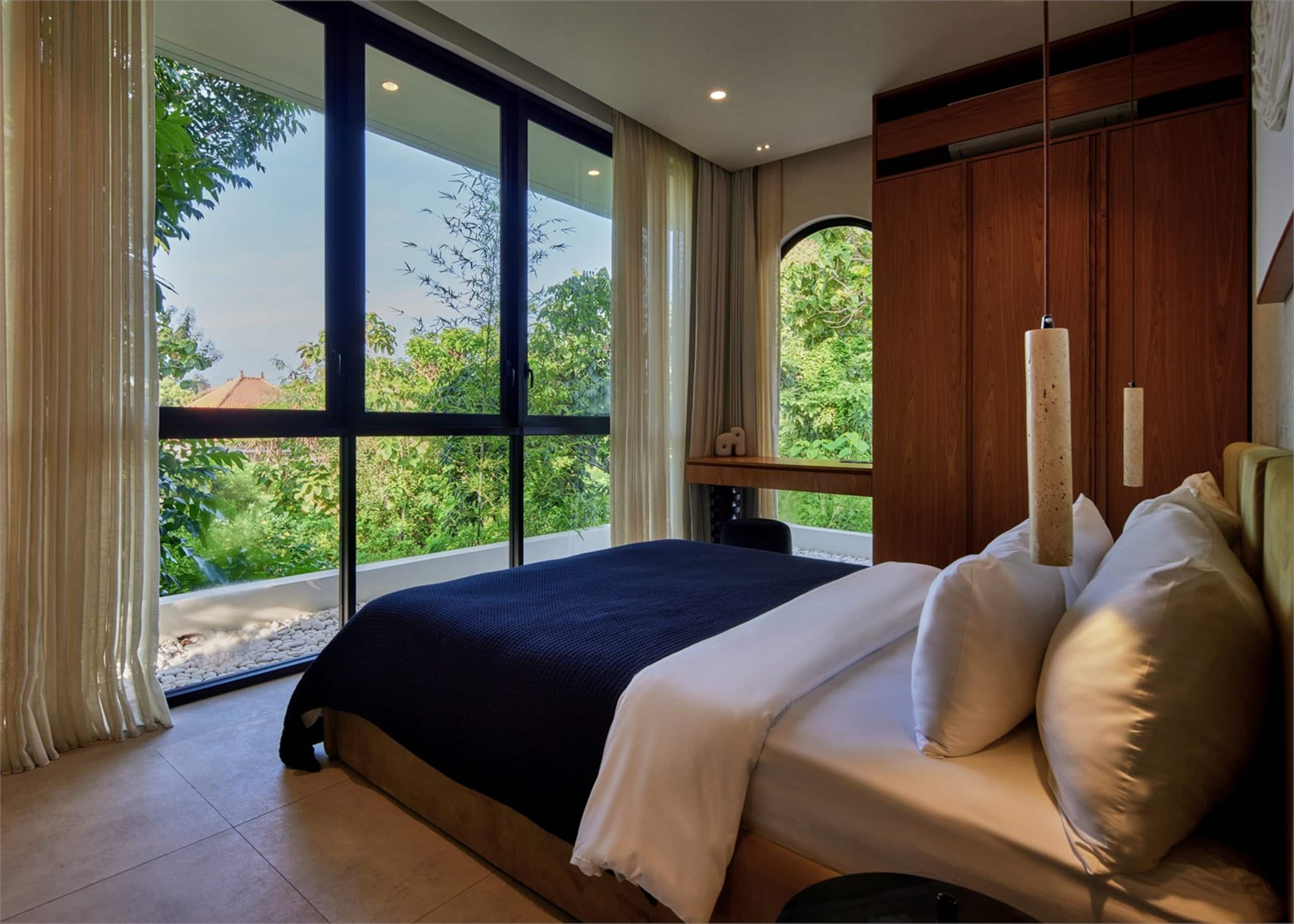 Elegant 3BR Garden Villa 17