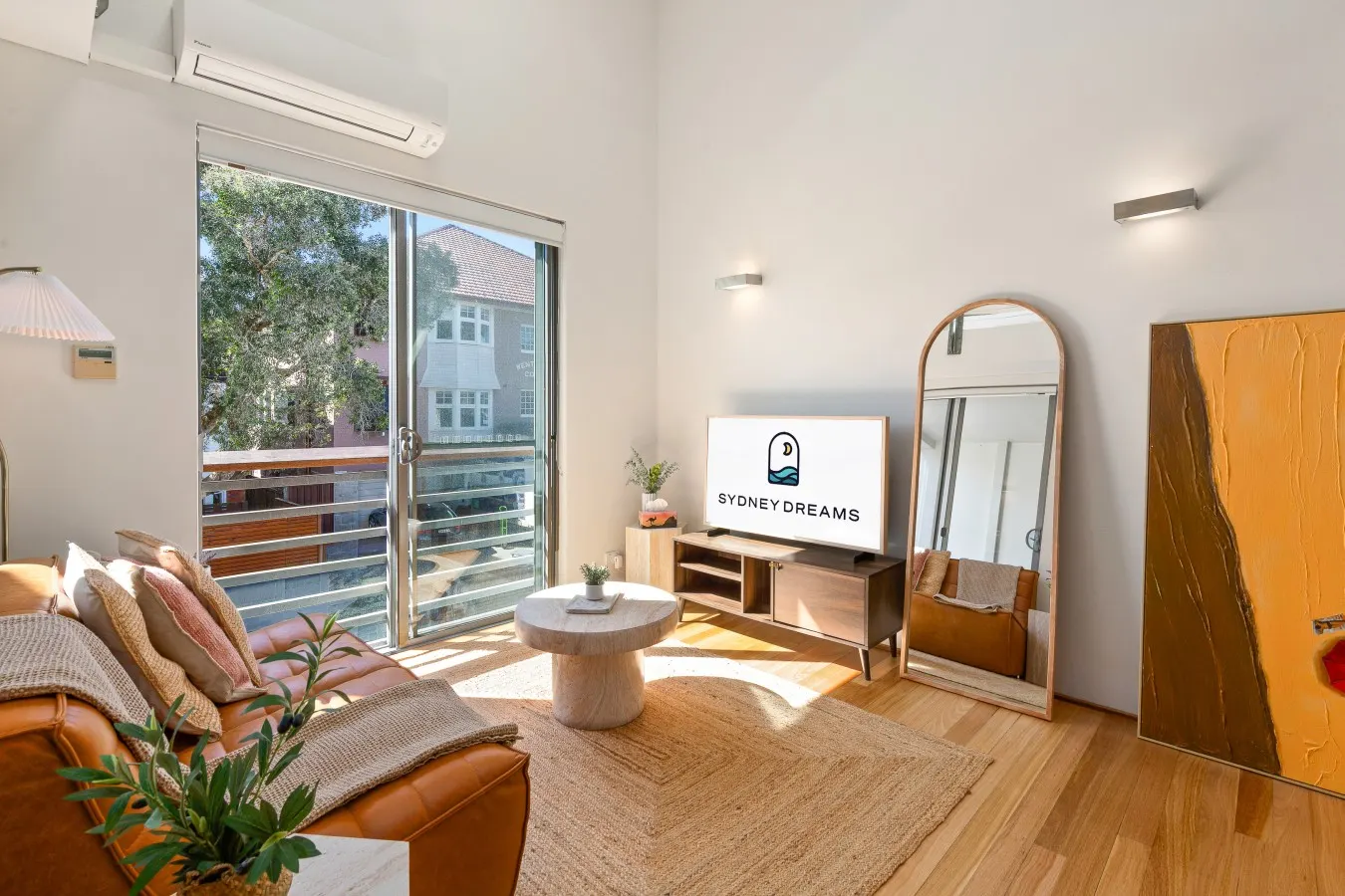 Sunny Balcony, Luxury in the Heart Of Bondi Beach