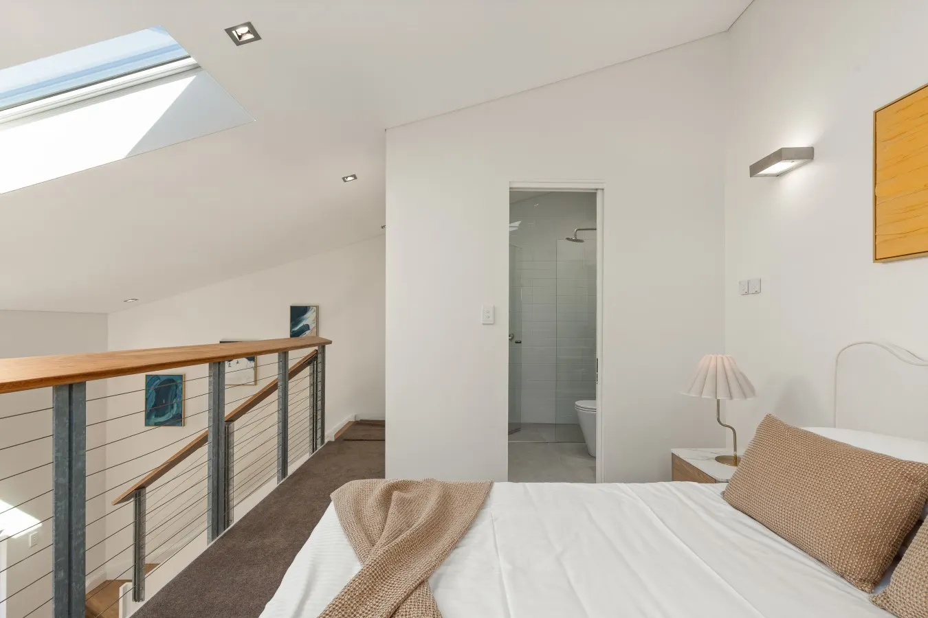 Sunny Balcony, Luxury in the Heart Of Bondi Beach 11