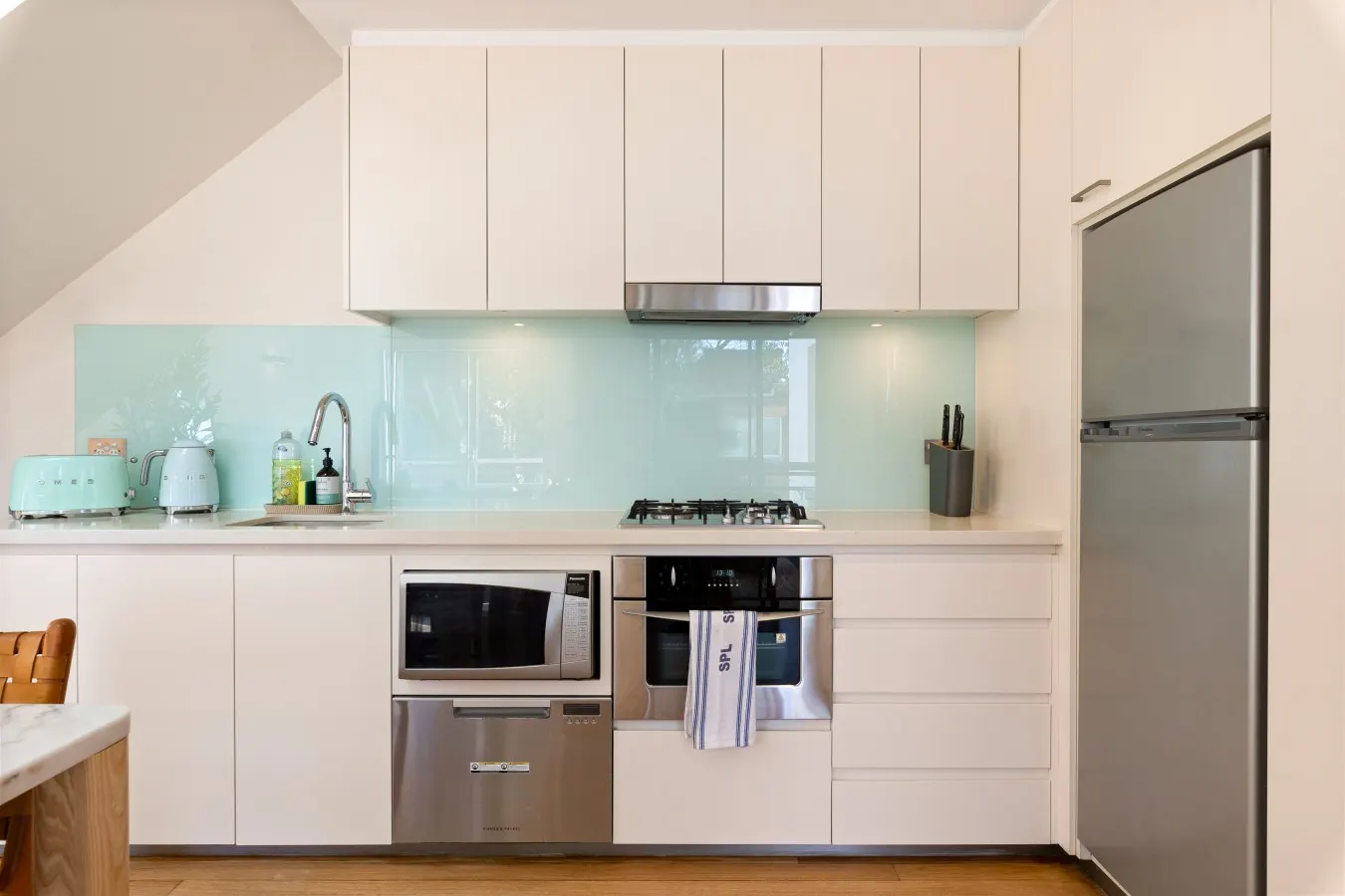Sunny Balcony, Luxury in the Heart Of Bondi Beach 7
