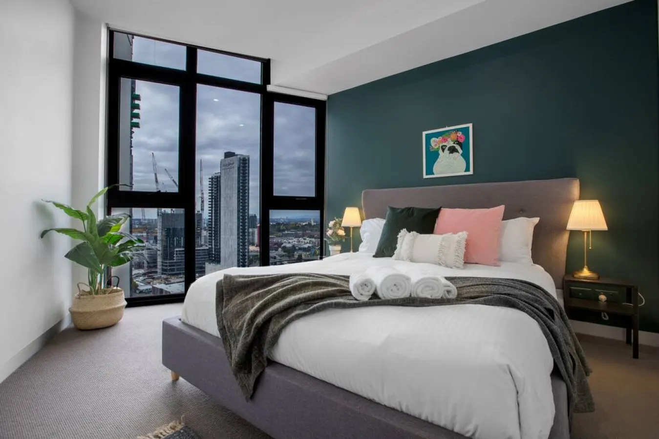 Lina: 2 Bed, 1 Bath Apartment 3