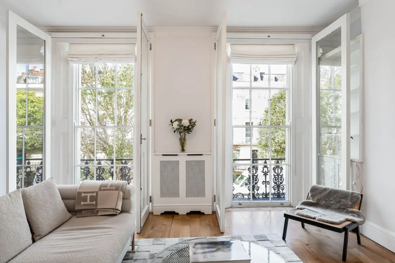 Spacious Notting Hill 3-Bed With a Home Office 8