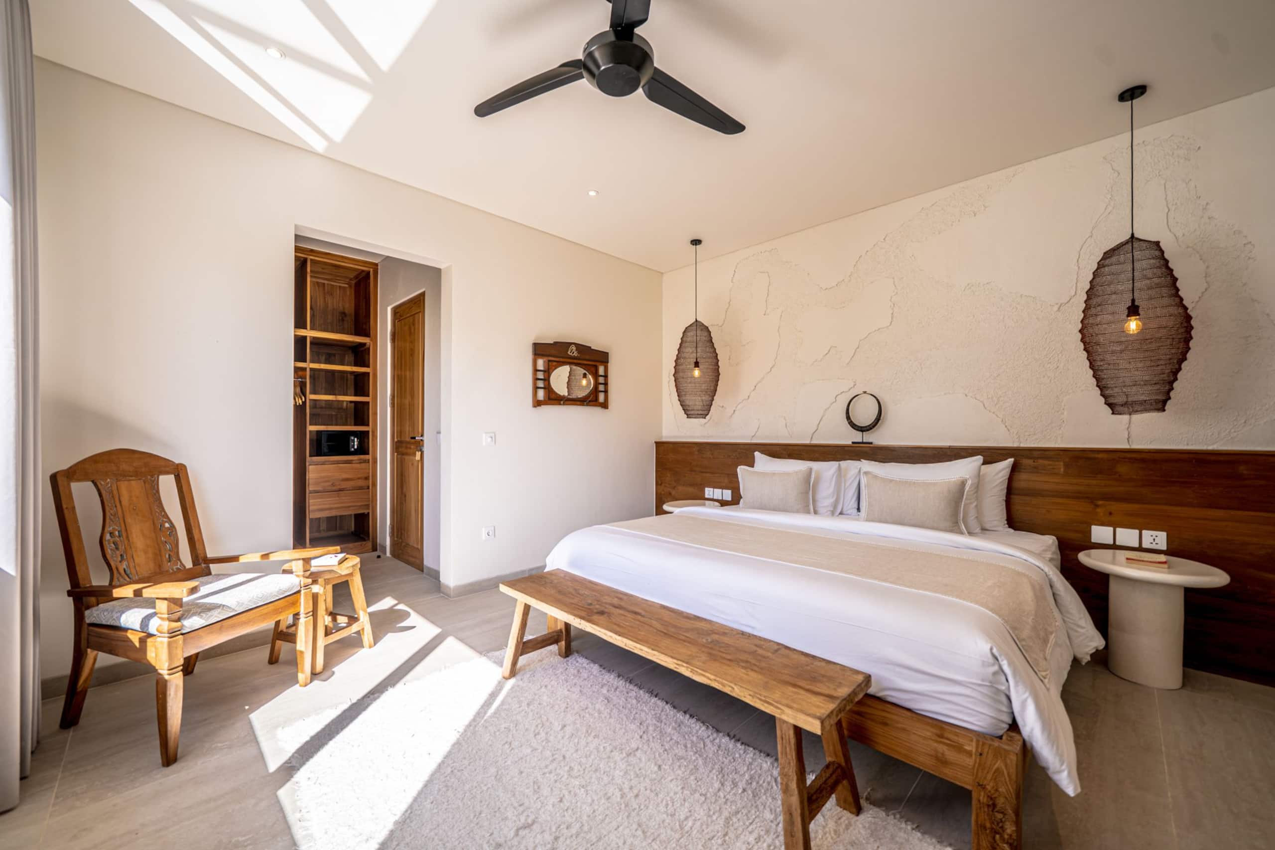 Luxury 3BR Oasis Villa w/Pool & Garden in Uluwatu 31