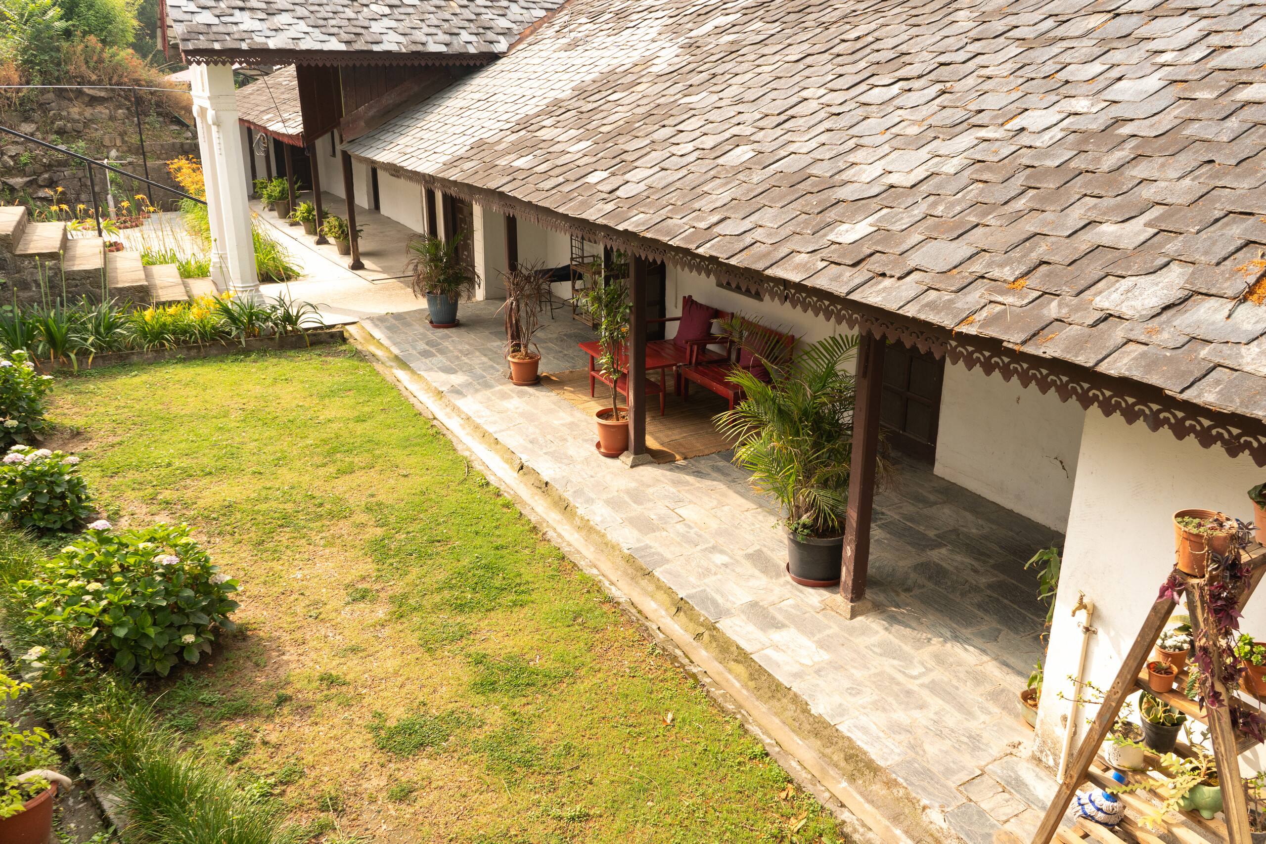 Lady Luna's Dak Bungalow 31