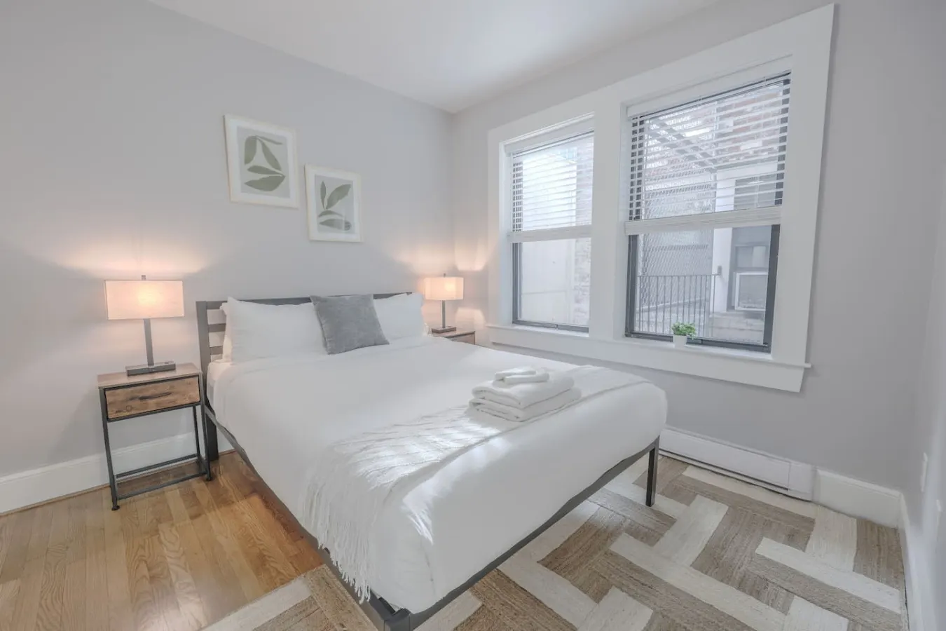 Bright 1 Bedroom Downtown Boston 6