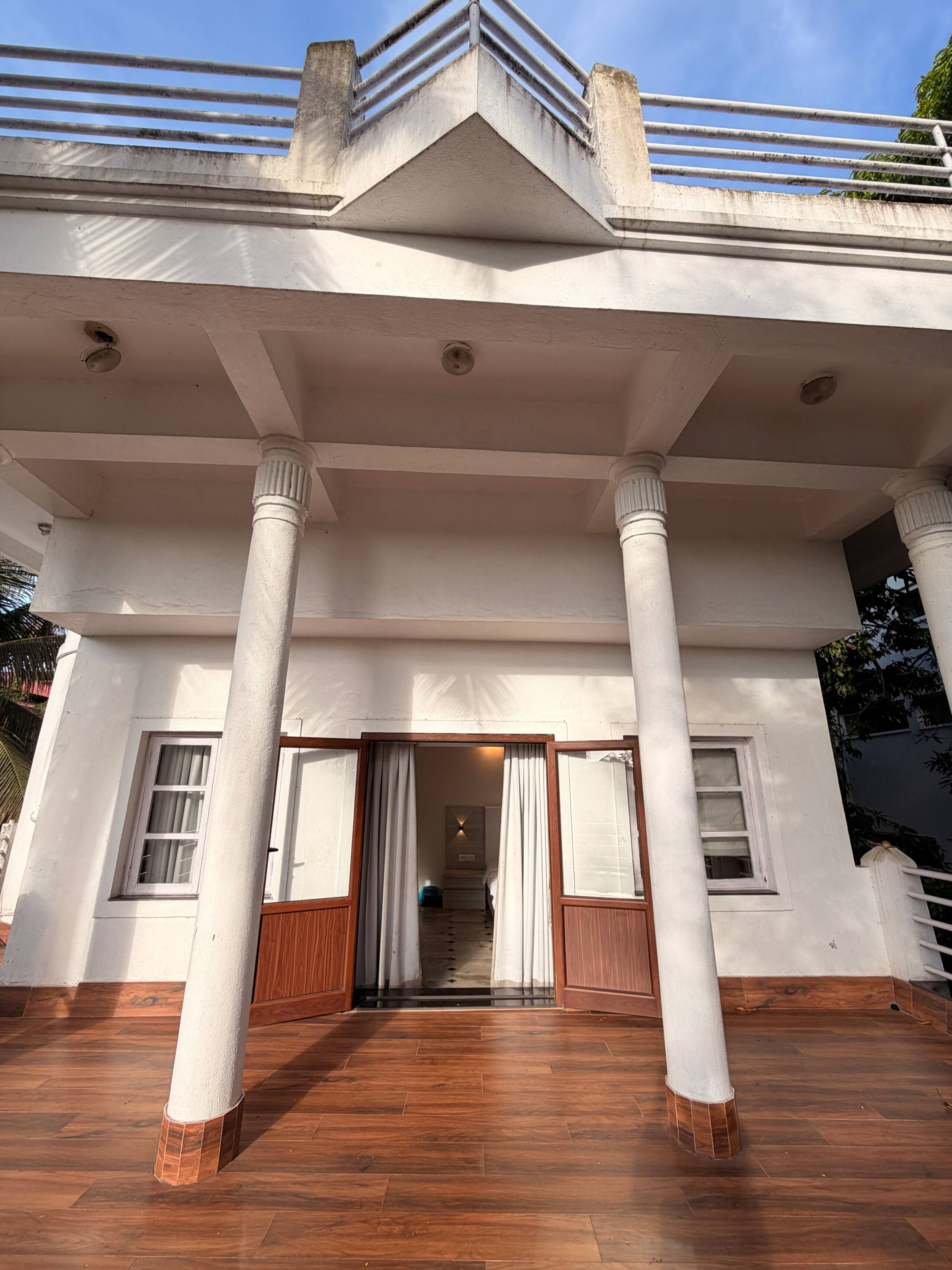 Sea View 4BHK Private Pool Villa in North Goa 32