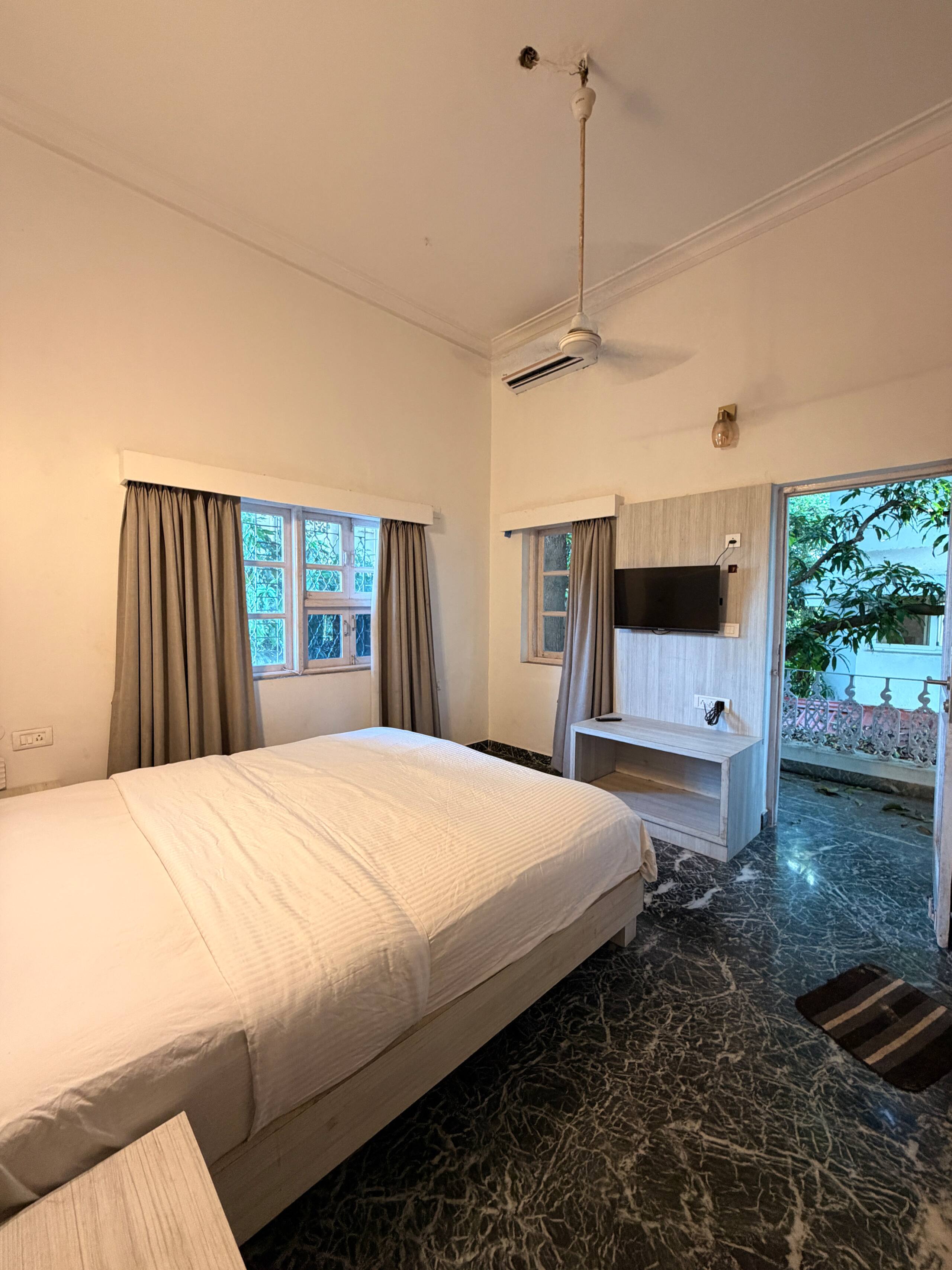 Sea View 4BHK Private Pool Villa in North Goa 16