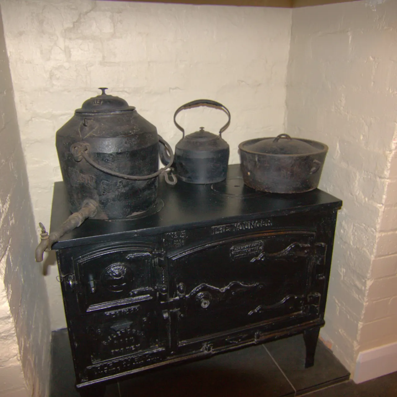 Willenber Farm – Historic Farmhouse Escape — photo 5