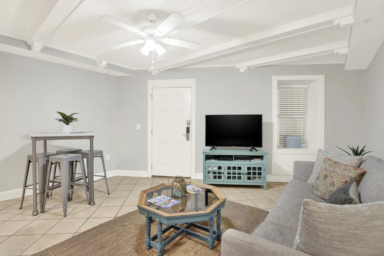 Beachside Colony Resort Unit 222B — photo 4