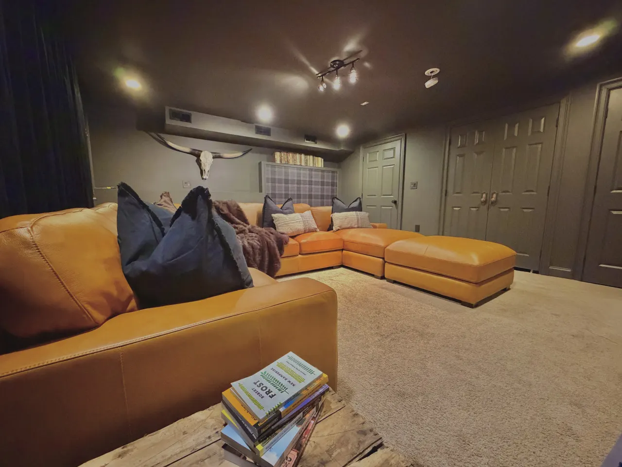 Wild, Wild West Side! Hot tub, Games, Dog Friendly 11