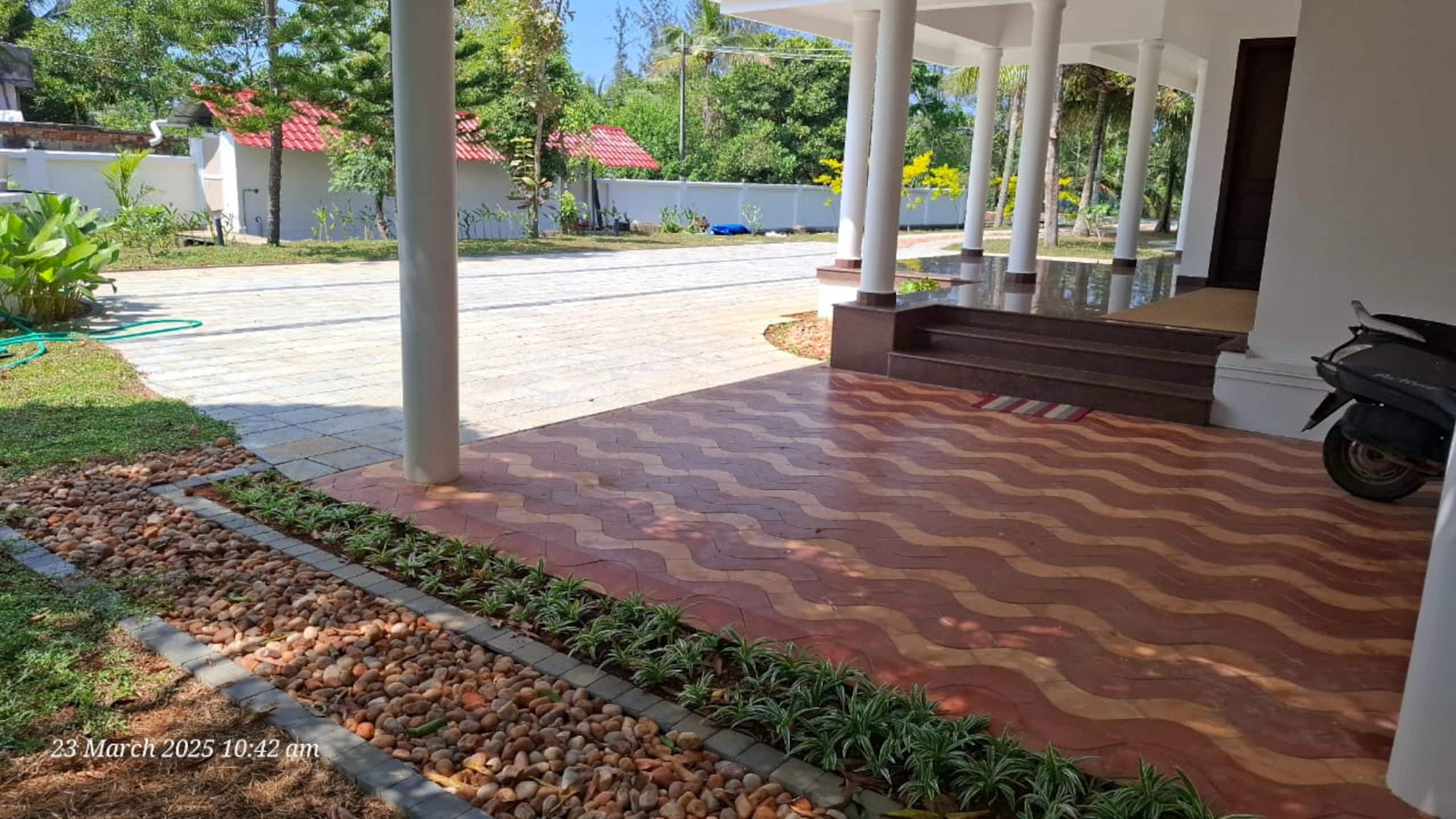 Anaara Escapes waterfront villa 32