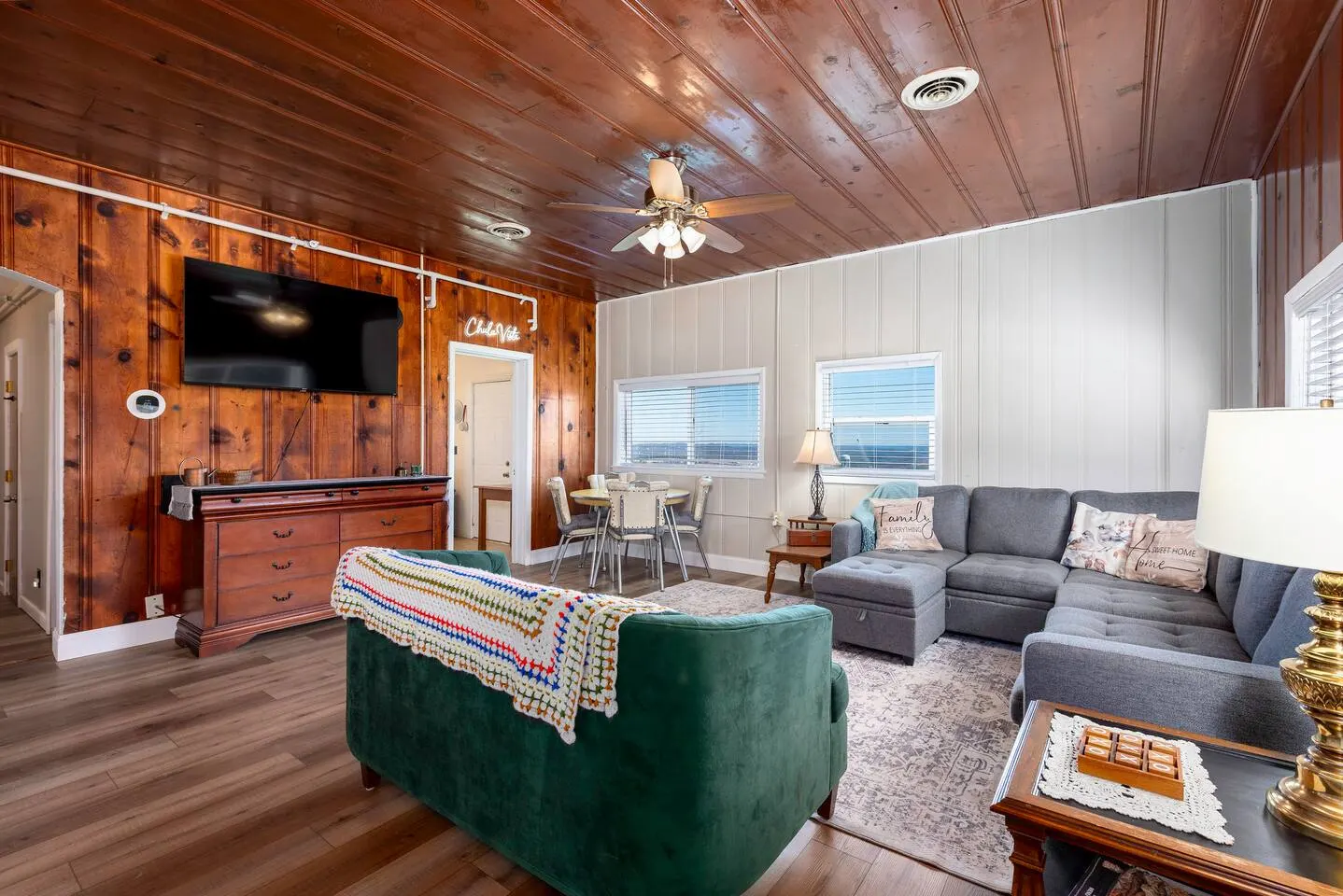 Views! Historic Branson Home, Swings, Firepit, Fun 16