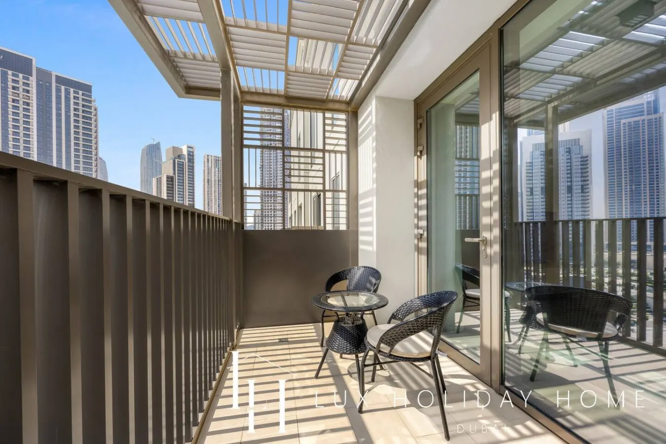 LUX The Rosewater Creek Suite 2