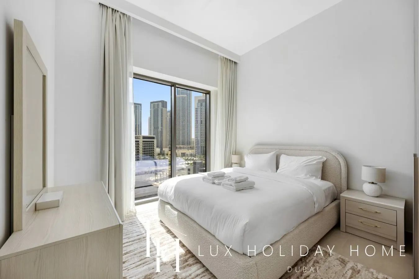 LUX The Rosewater Creek Suite 11