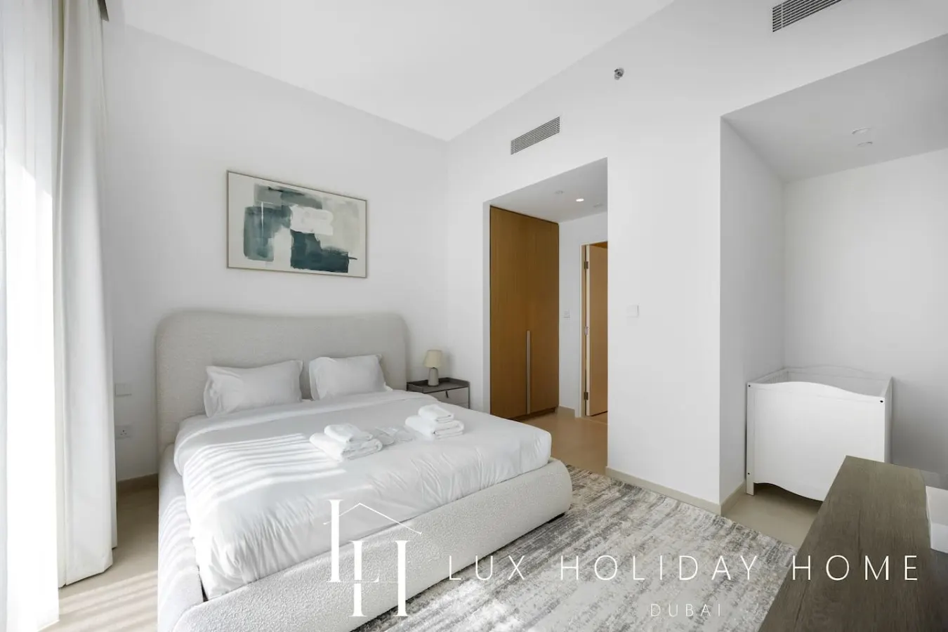 LUX The Rosewater Creek Suite 16