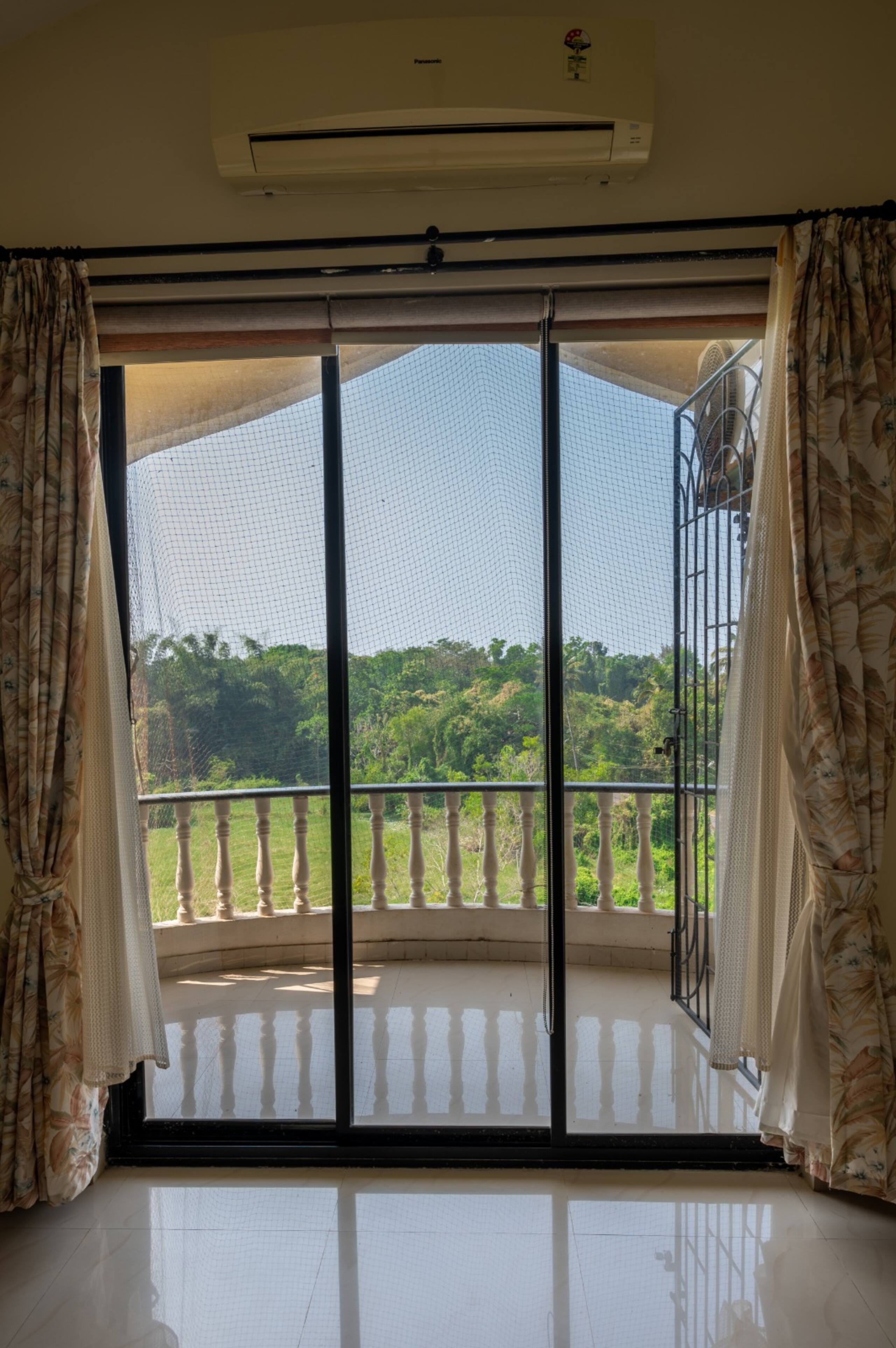 Clemy's home-2Bedroom Apartment near Majorda Beach 9