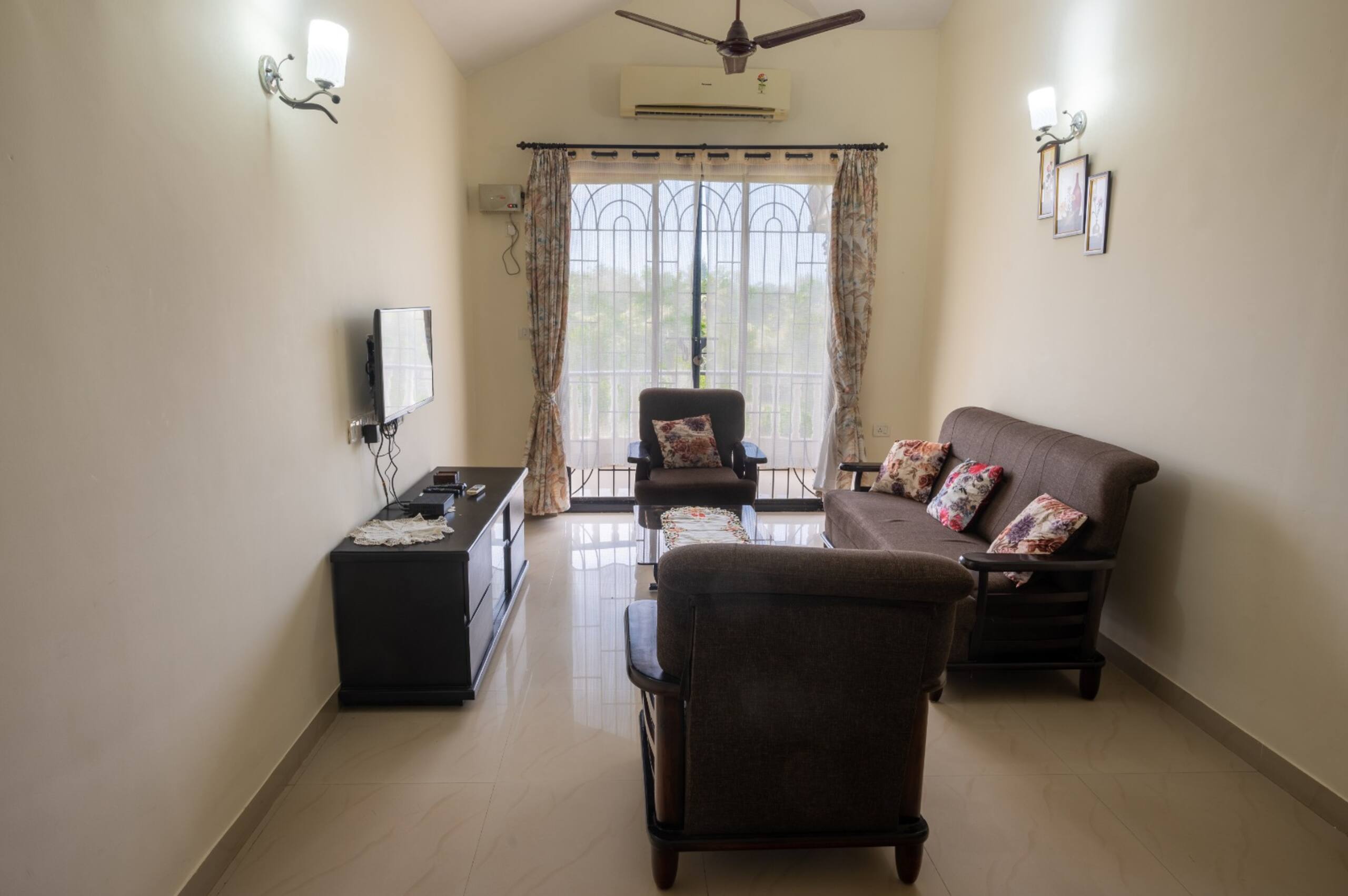 Clemy's home-2Bedroom Apartment near Majorda Beach 8