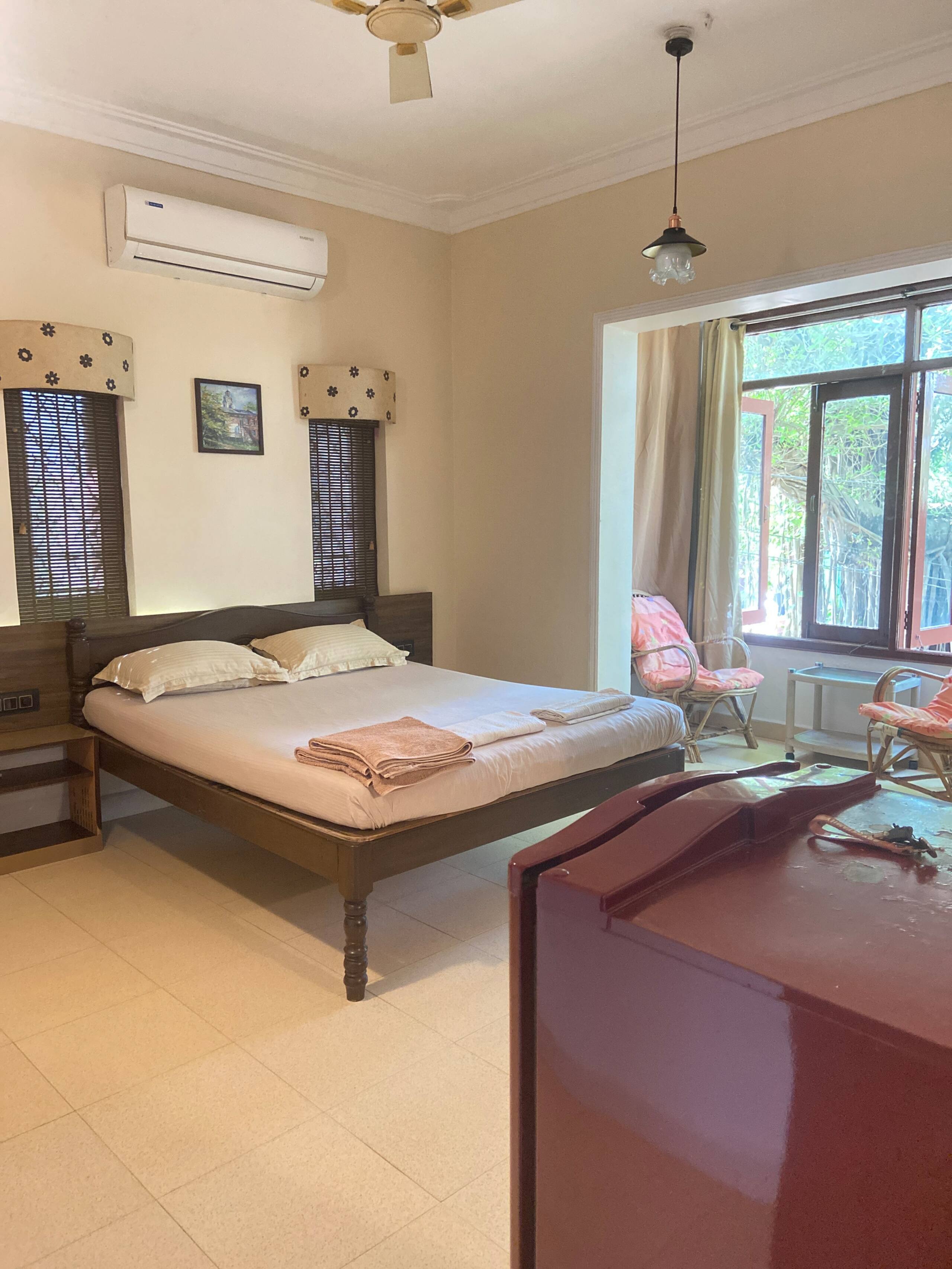 4 bedroom beach Side apartment, Candolim Goa 13