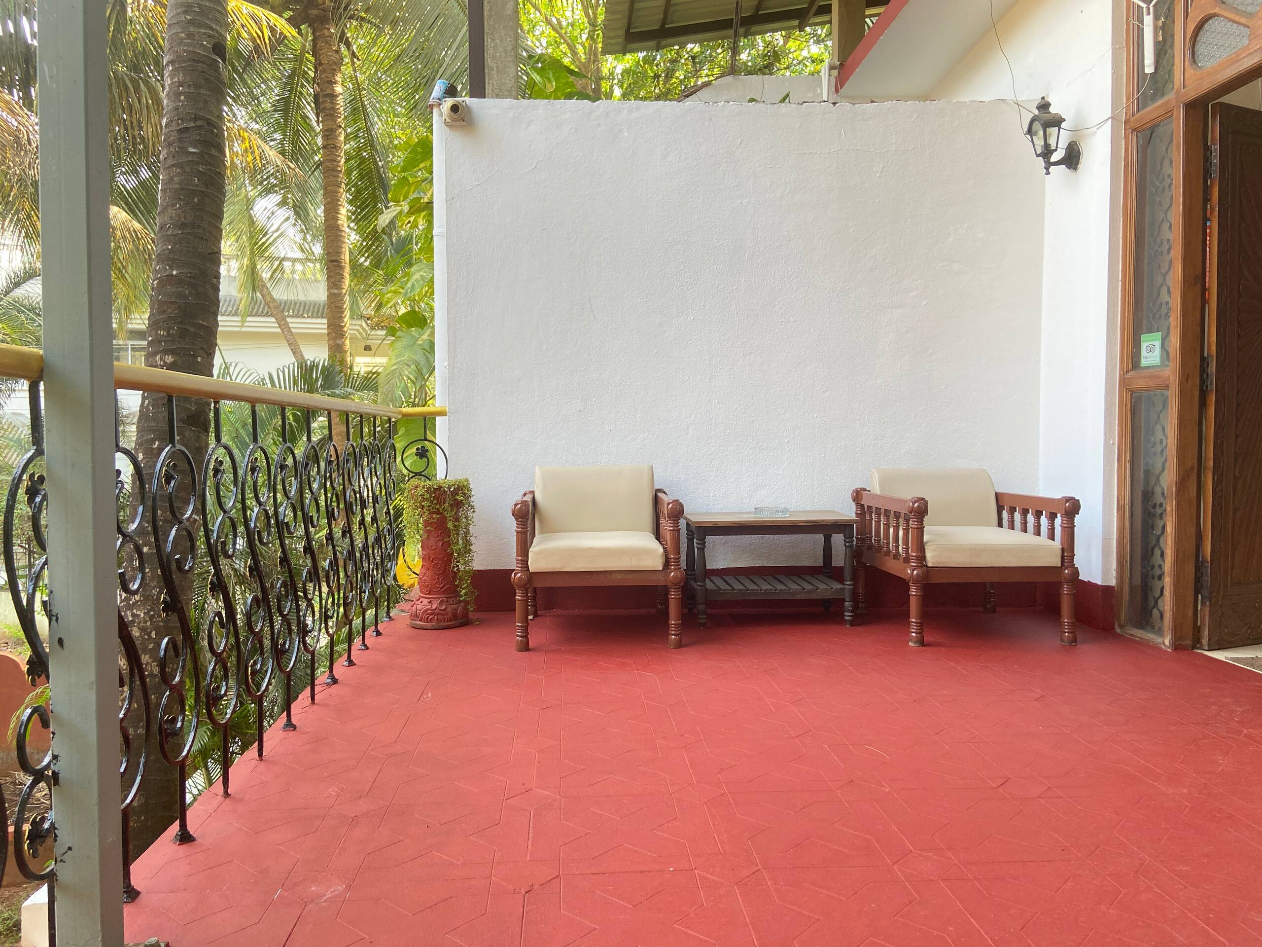 4 bedroom beach Side apartment, Candolim Goa 35