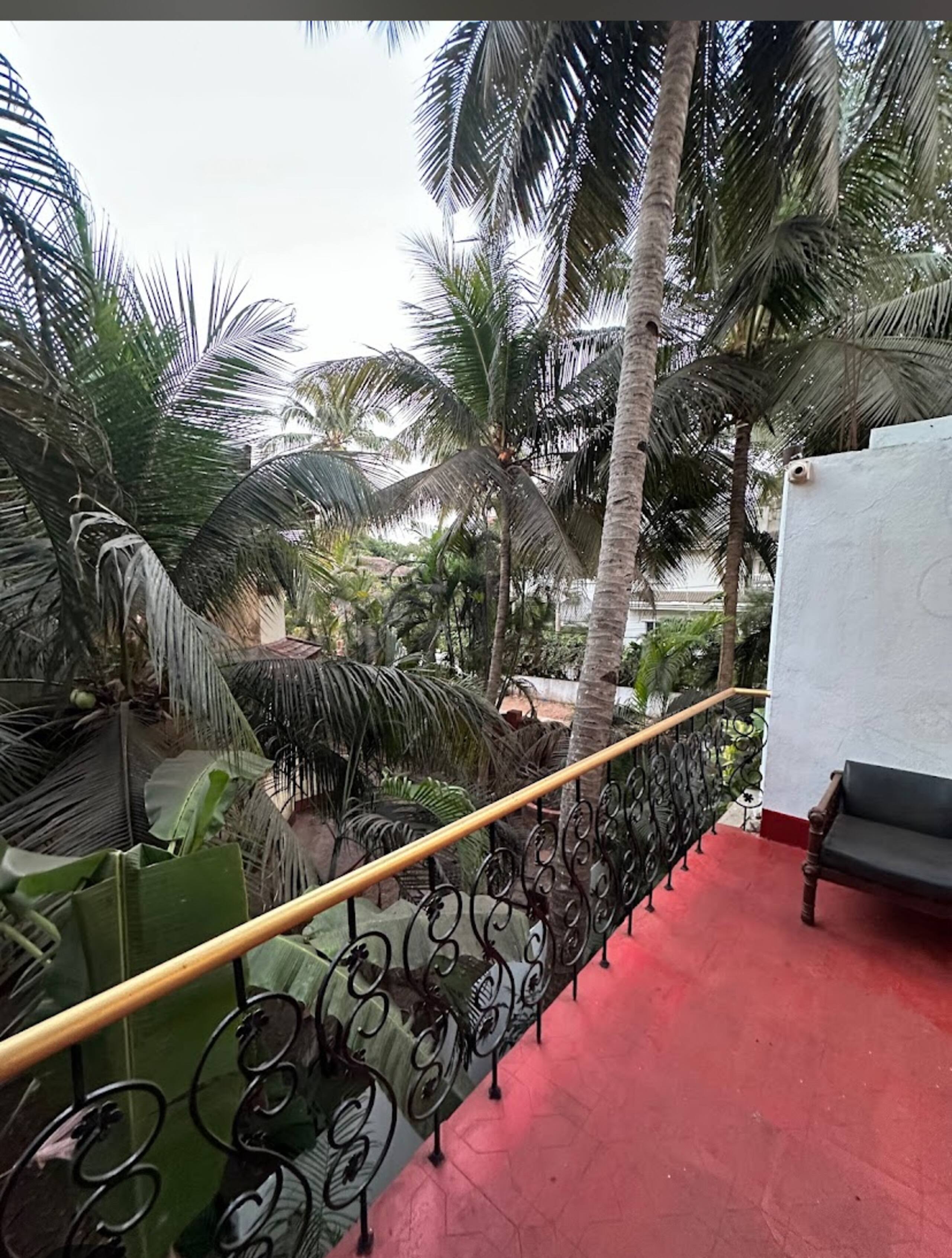 4 bedroom beach Side apartment, Candolim Goa 29