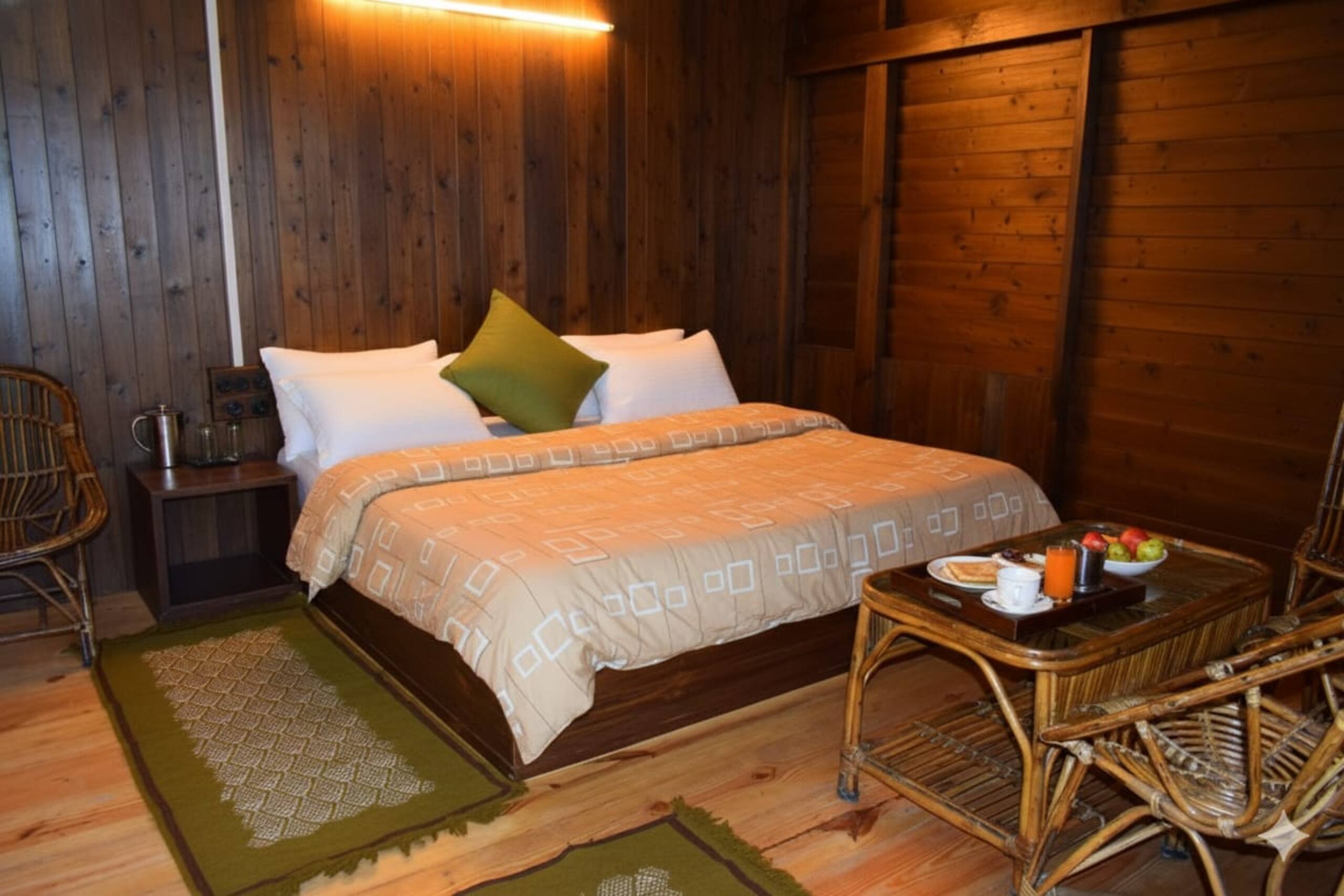 IOI Echoes Room : Cozy Stay in Dalhousie — photo 4