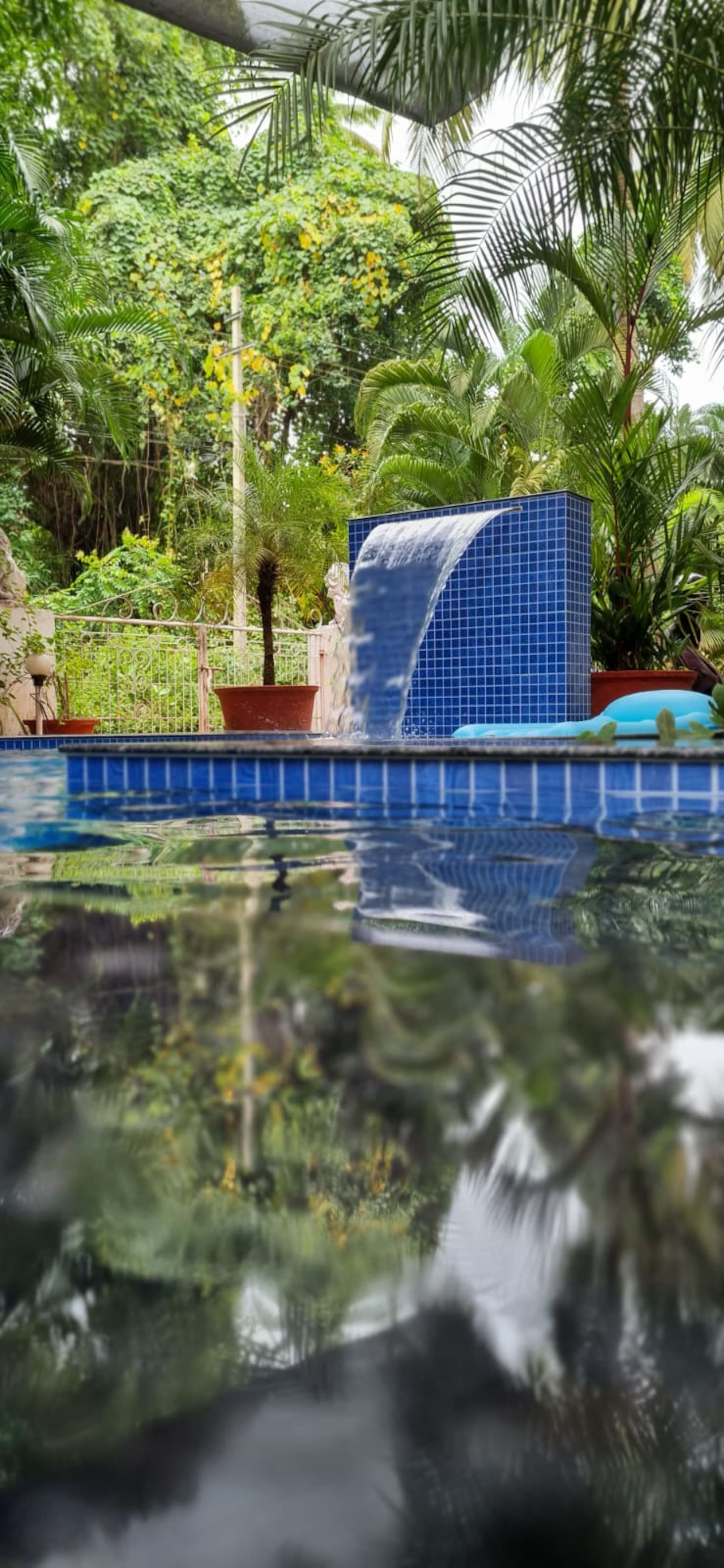 06 BHK with  private pool in Arproa 7
