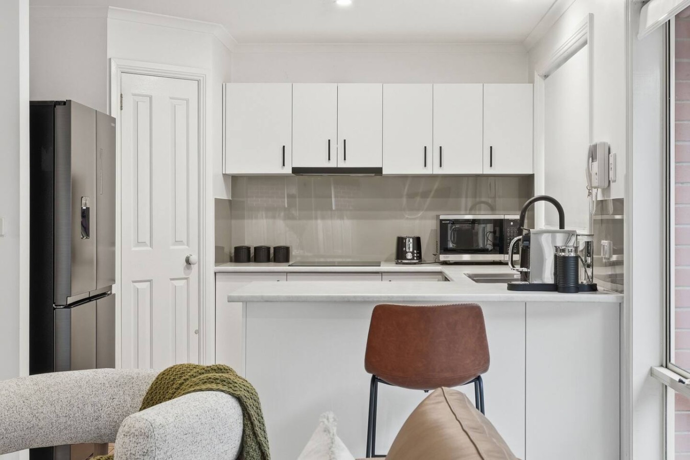 Stylish West Hobart Villa — photo 3