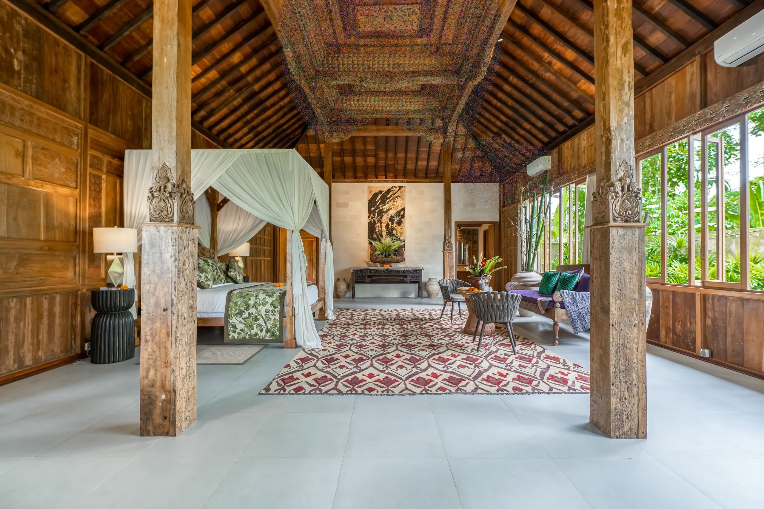 Living in Artistic Luxury 5BR Villa near Ubud 39