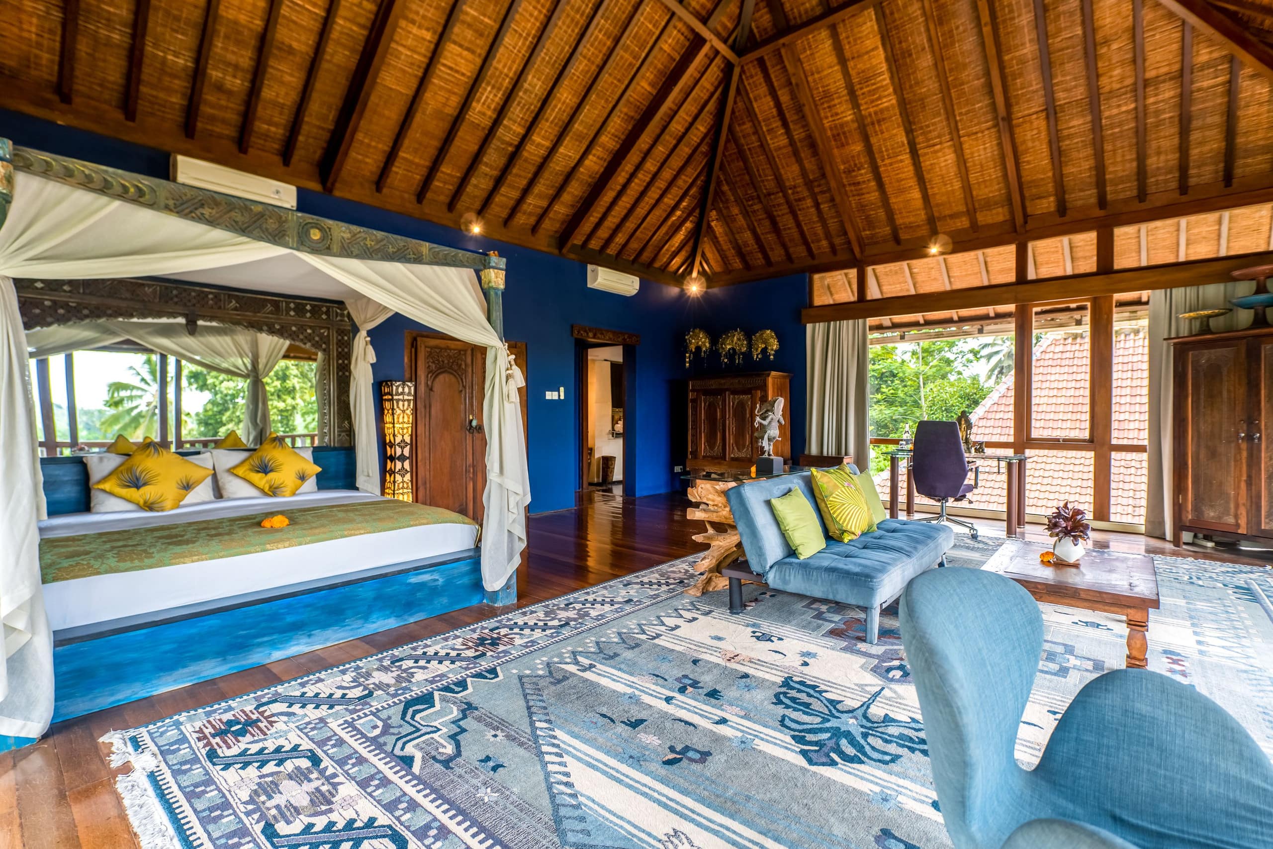 Living in Artistic Luxury 5BR Villa near Ubud 22