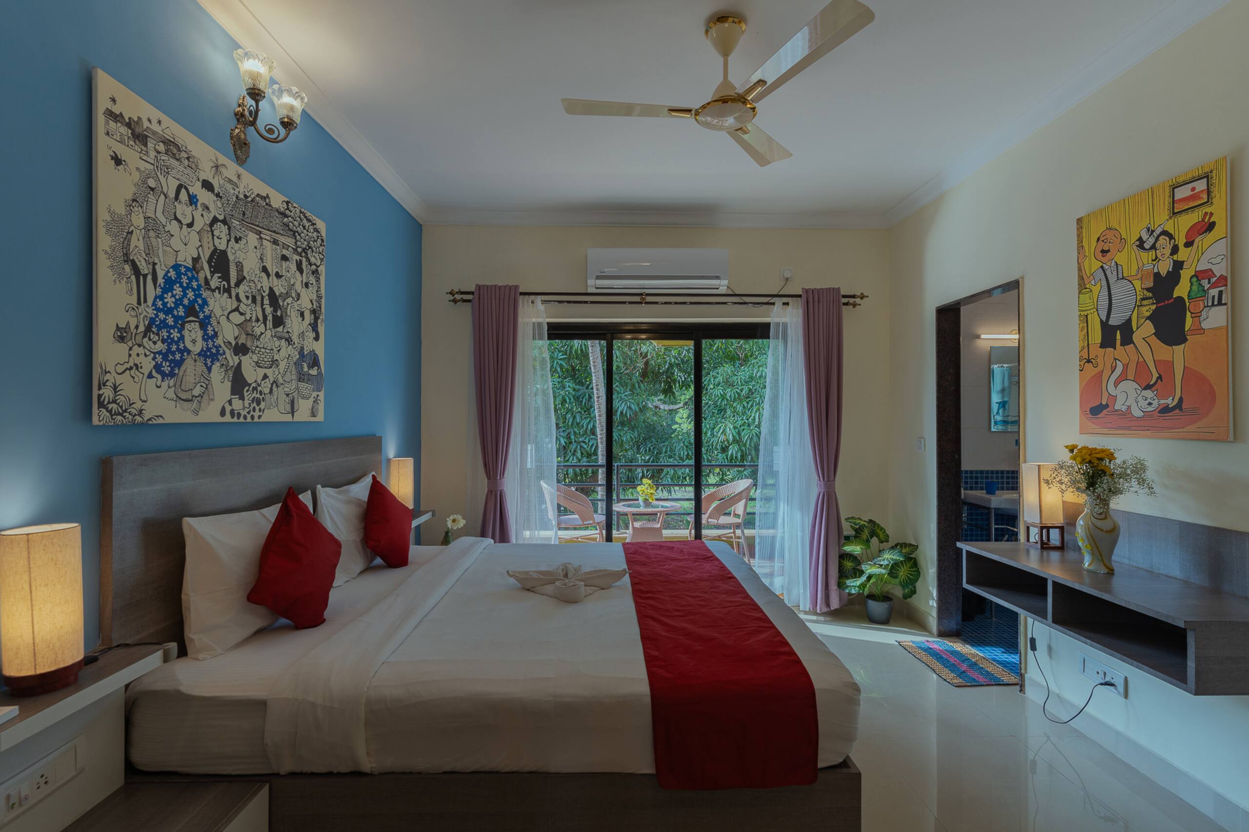 Treehouse Blue Villa 2, Cook, Brkfast, Pool & WiFi 10