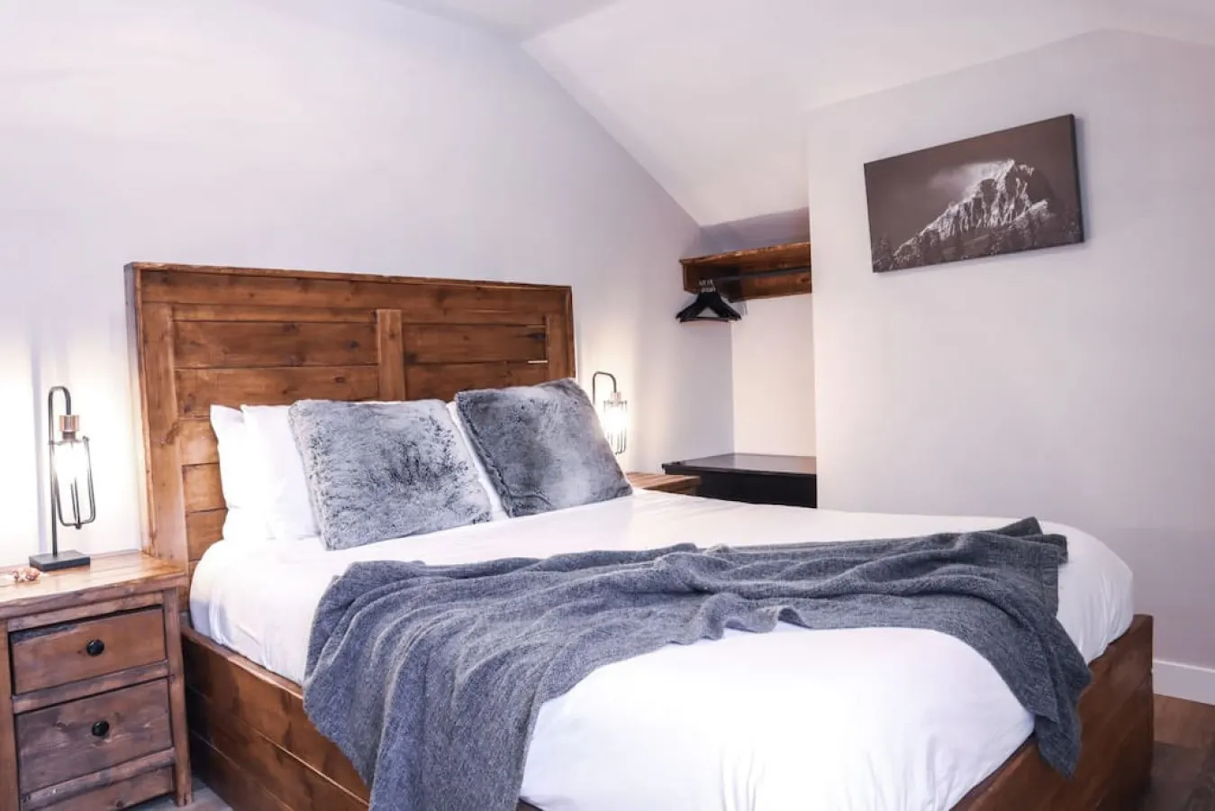 Mountain View Condo and Banff National Park Pass 6