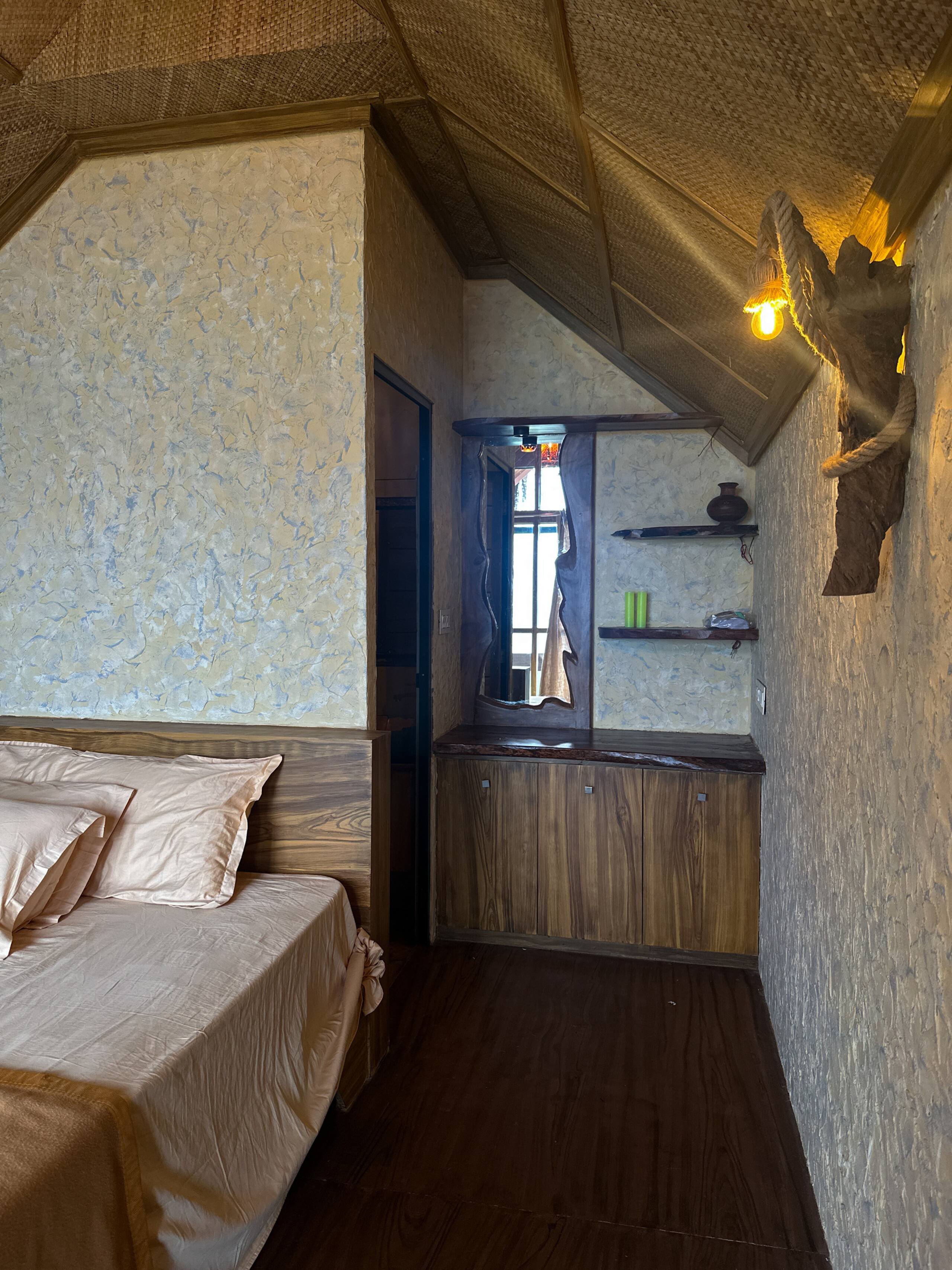 Elim Retreat Kanthalloor-Cabin Stay 10