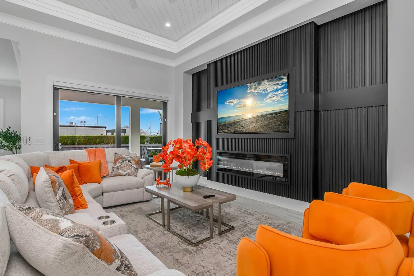 Marco Luxe Retreat / Waterfront 20