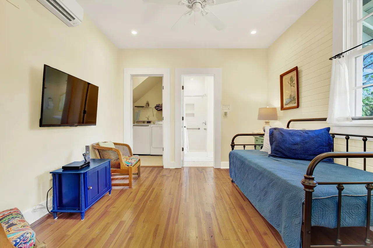 The Historic Quarters at the Commissary 3 Unit Estate 14