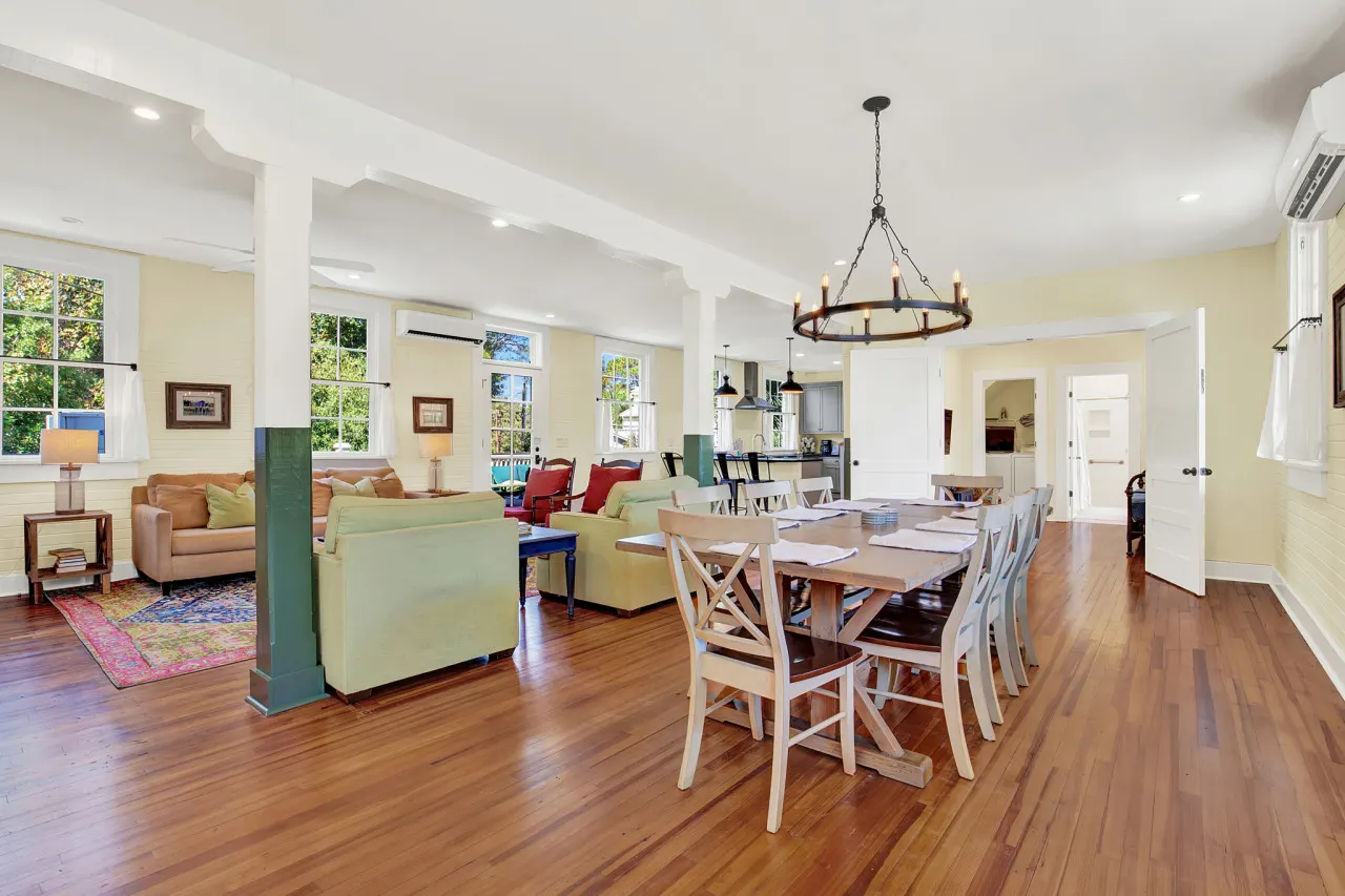 The Historic Quarters at the Commissary 3 Unit Estate — photo 3